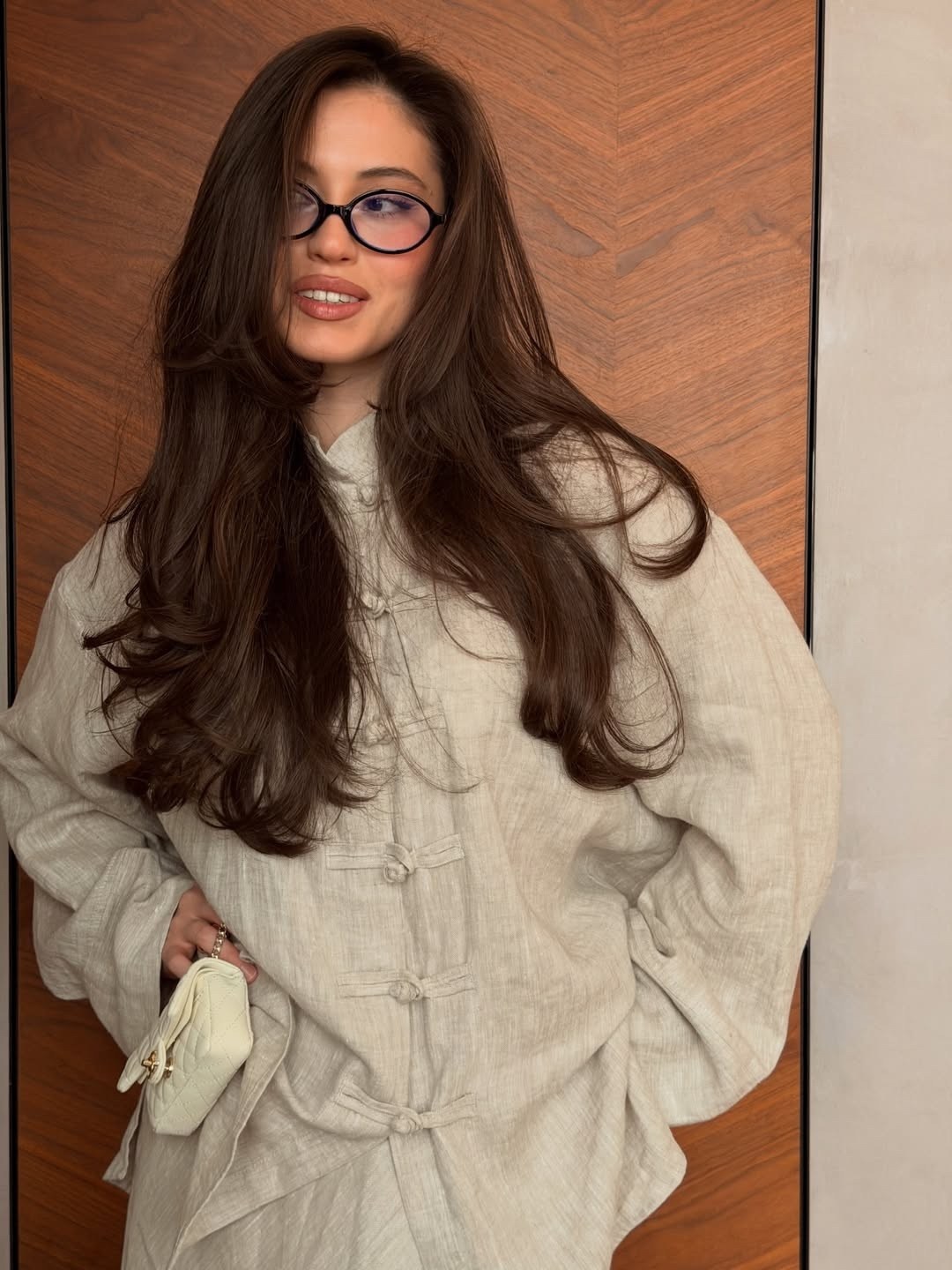 мода стиль,девушка,стильные наряды,рубашка женская,повседневная куртка