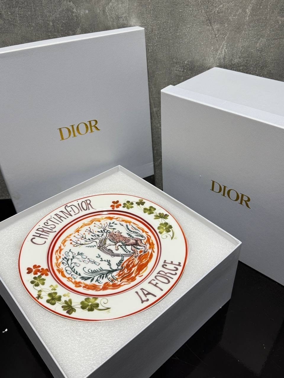 тарелка christian dior la force 26 см,dior посуда,чайная пара фарфоровая dior,чайная пара кристиан диор,посуда диор таро