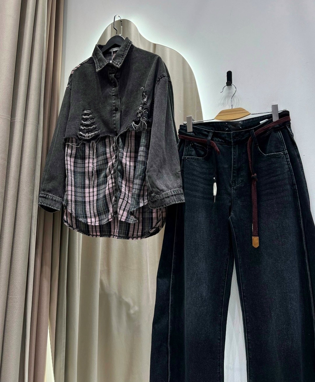 джинсовая куртка,куртка джинсовая женская,стильная джинсовая куртка,рубашка оверсайз,джинсовая куртка с карманами