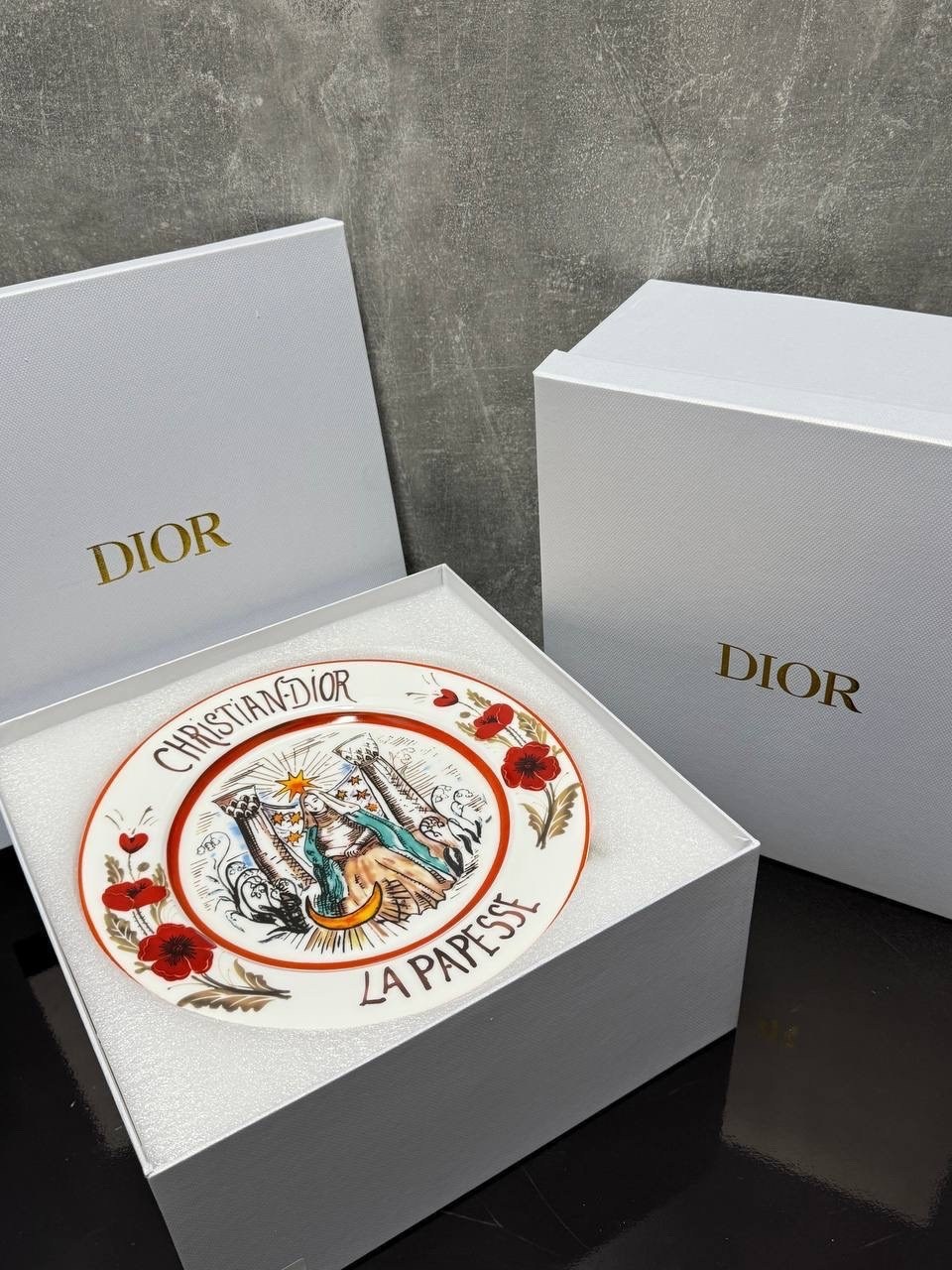 чайная пара dior la papesse,сервиз чайный, посуда dior кофейная пара,dior посуда,набор чайных пар christiane dior la papesse,чайный набор dior