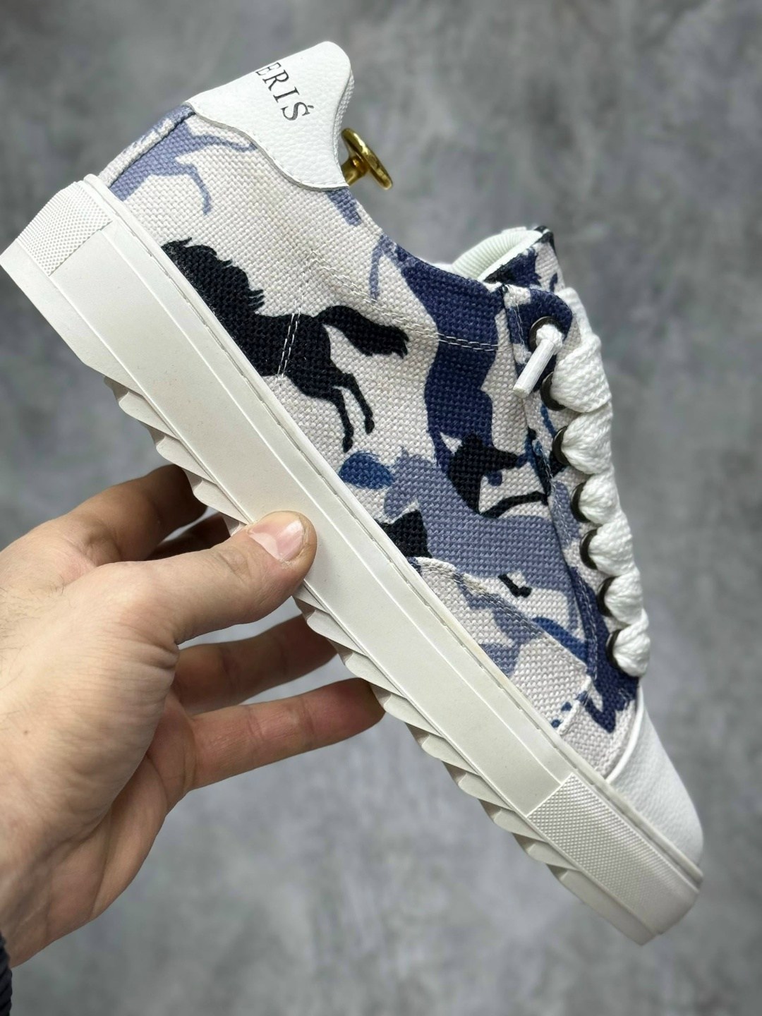 , спортивная,кроссовки женские мужские,кроссовка мужской,модные кроссовки