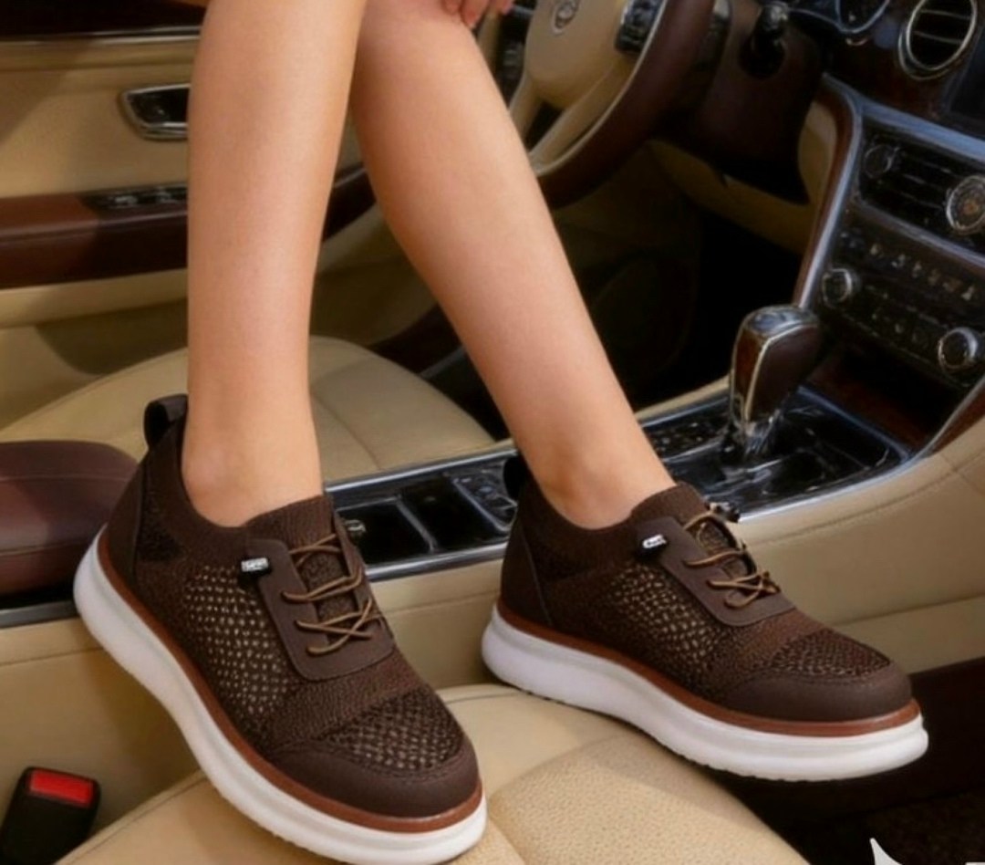 ,кроссовки женскиe,повседневные кроссовки,повседневная ,модные кроссовки