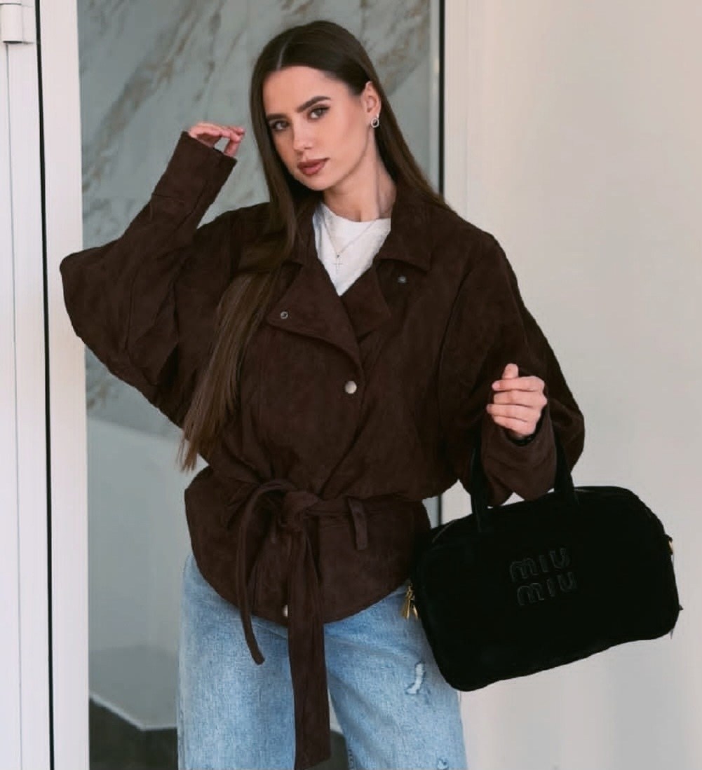 женская куртка бомбер из эко замши коричневого цвета,бомбер куртка замшевая оверсайз премиум x'zotic,куртка косуха замшевая коричневая с поясом tadari,куртка замшевая,куртка замшевая женская