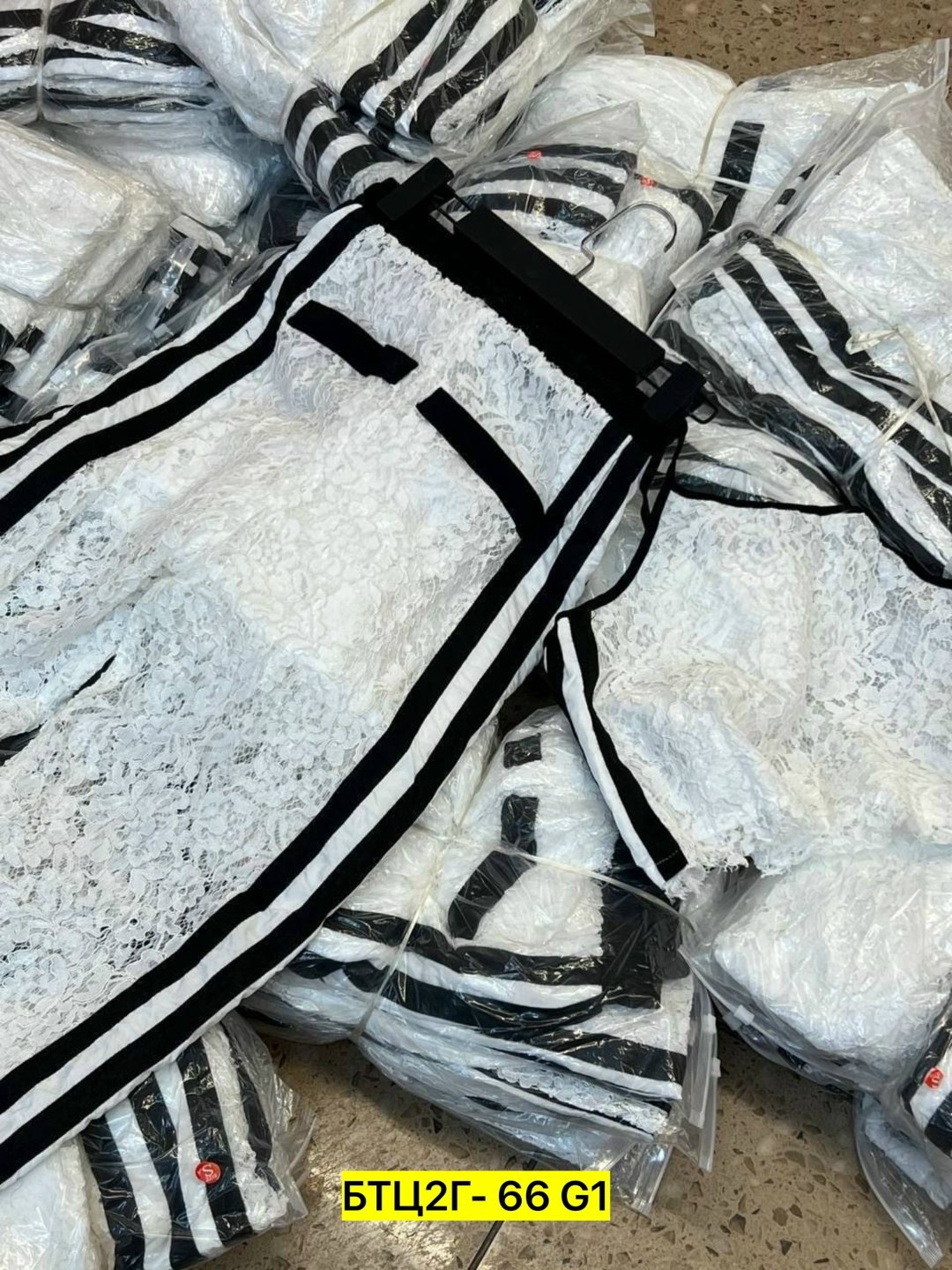 кружевной комбинезон,модные наряды,женские комбинезоны,свадебный комбинезон,шикарная одежда