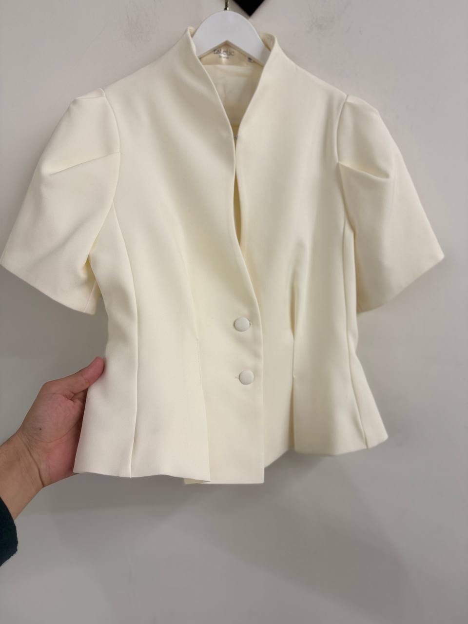 жакет приталенного кроя,жакет с коротким рукавом,жакеты,женские жакеты,love republic жакет приталенного кроя