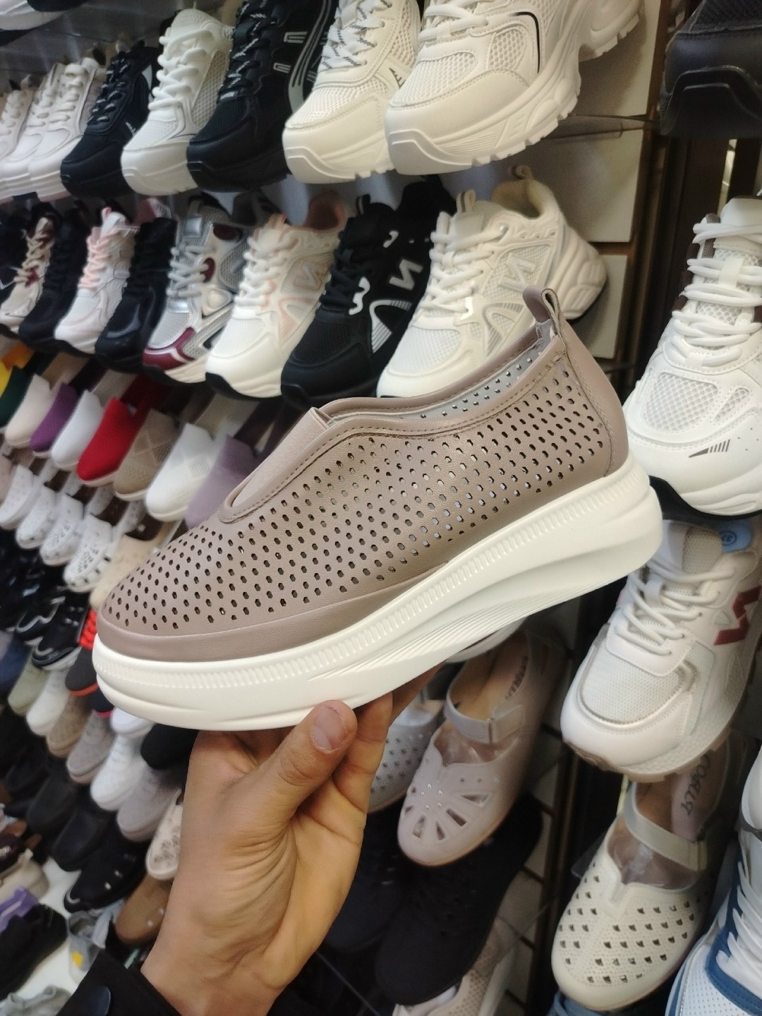 ,женские кроссовки,кроссовки женские летние, женская, спортивная