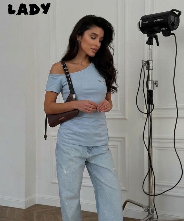 футболка женская,одежда модная,футболки базовая,