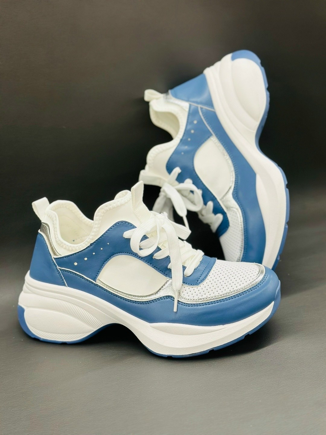 кроссовки женские,женские кроссовки белые,большие кроссовки,модные кроссовки,кроссовки на большой подошве