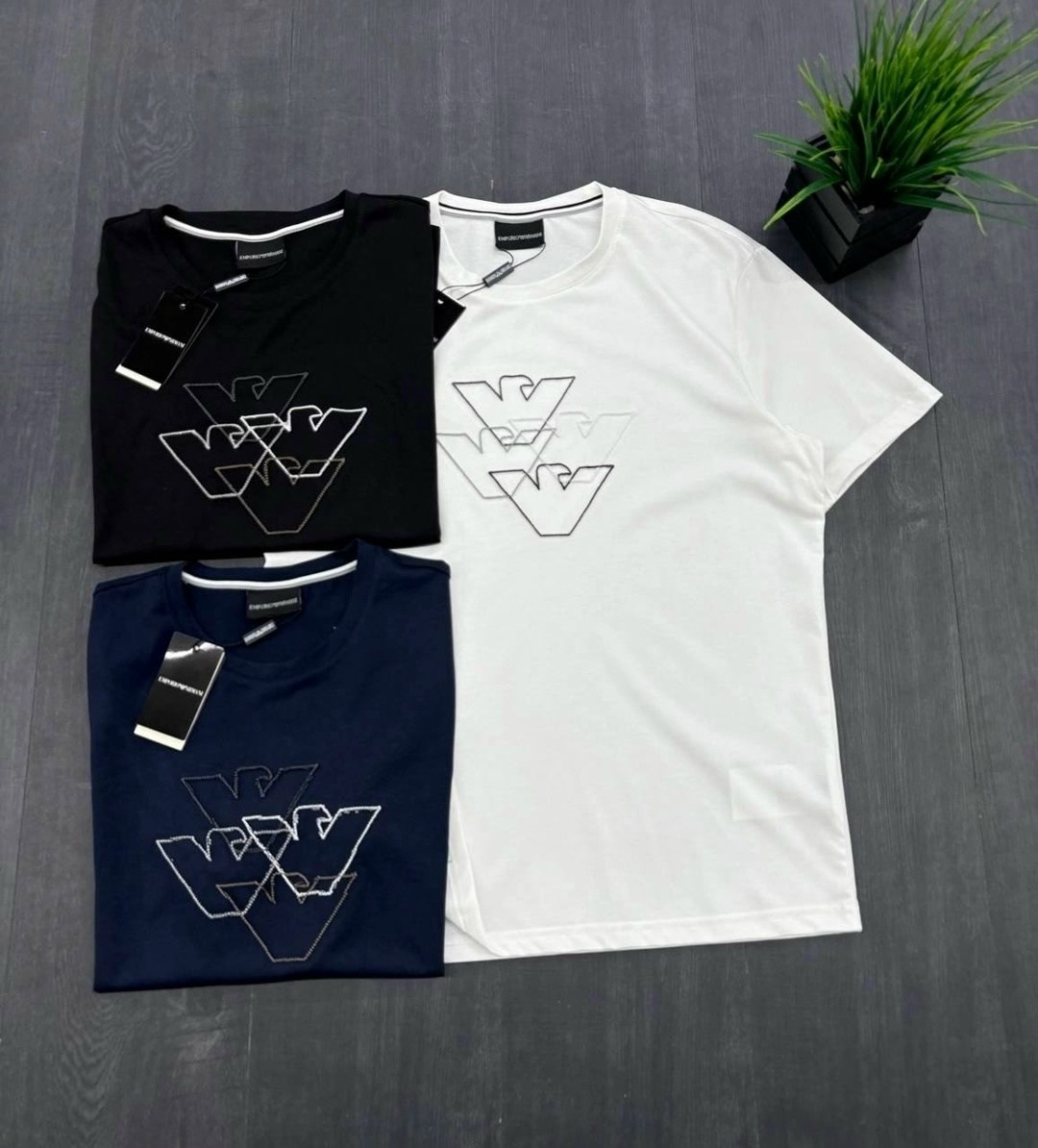 мужская футболка,футболки для мужчин,белая футболка emporio.armani ea7,белая футболка мужская,футболка