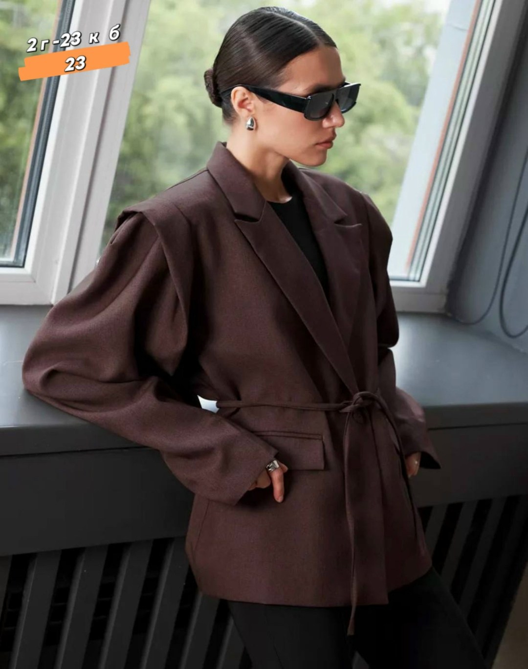 пиджак оверсайз трендовый с объемными рукавами,пиджак оверсайз трендовый с объемными рукавами цвет шоколадный,пиджак женский оверсайз,пиджак оверсайз с завязками шоколадный,пиджак удлиненный с объемны