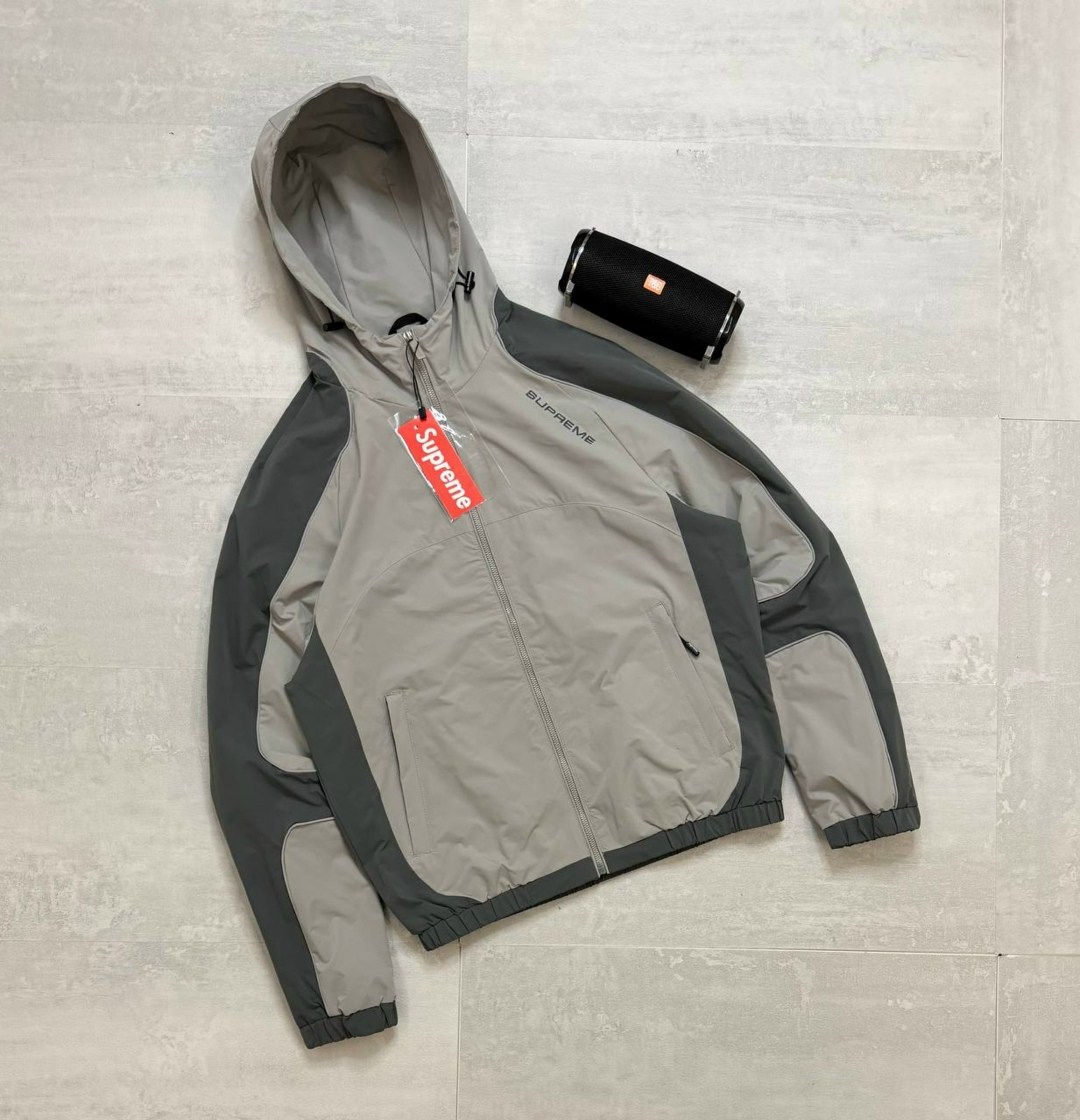 supreme supreme,ветровка supreme,supreme красная куртка,куртка суприм,светоотражающая куртка supreme