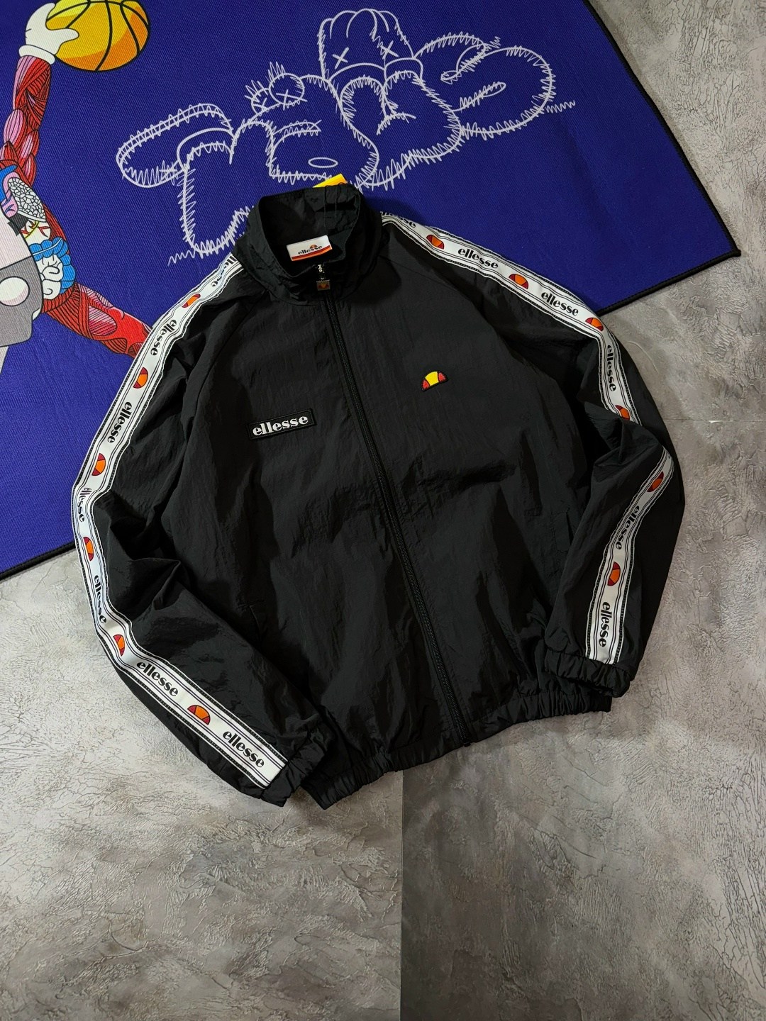 куртка ellesse,ветровка ellesse,легкая куртка,куртка мужской