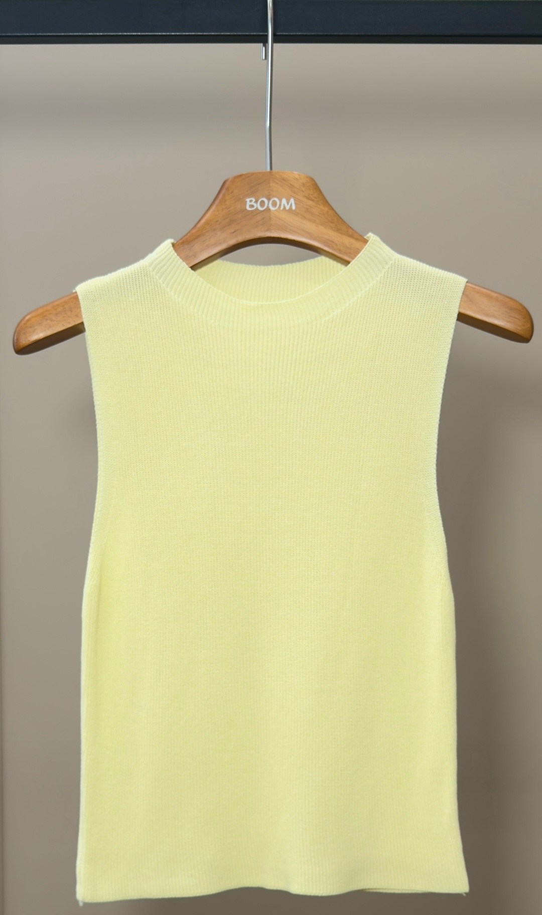 трикотажный жилет,майка женская,женская трикотажная майка,трикотажный топ,трикотажная майка