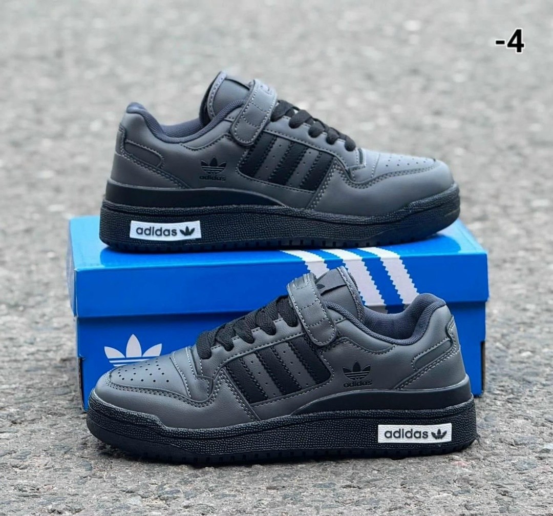 кроссовки adidas,кроссовки мужские adidas,кроссовки,кроссовки оптом,женские кроссовки