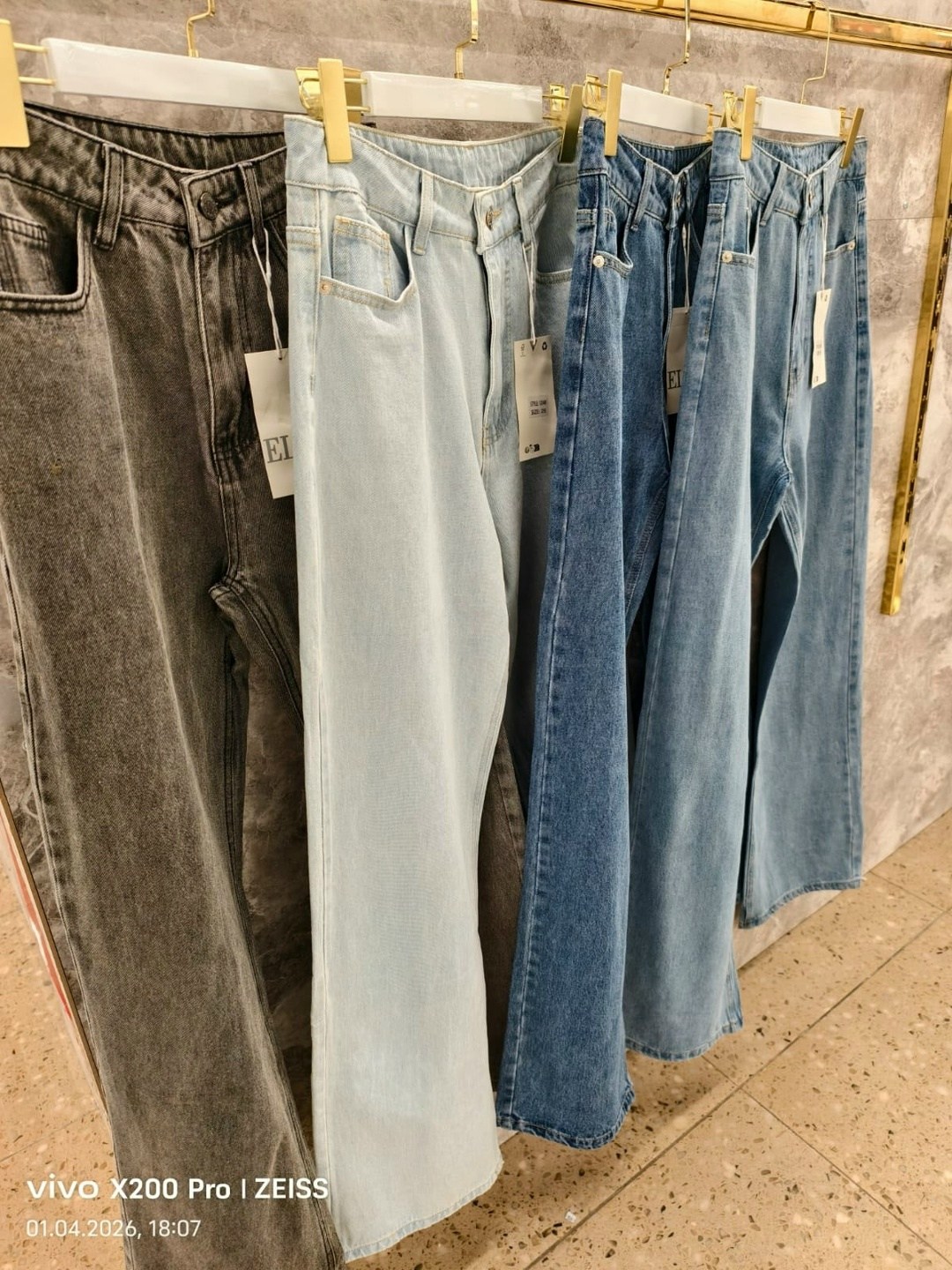 женские джинсы,джинсы стильные,джинсы модные,джинсы брюки,джинсовые брюки