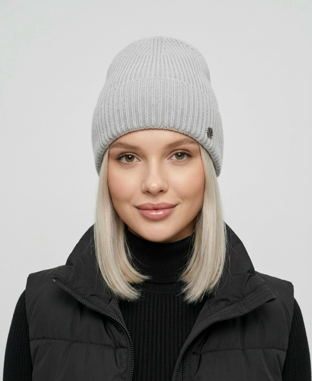 шапка женская,шапка,белая шапка,шапка бини,женская шапка бини