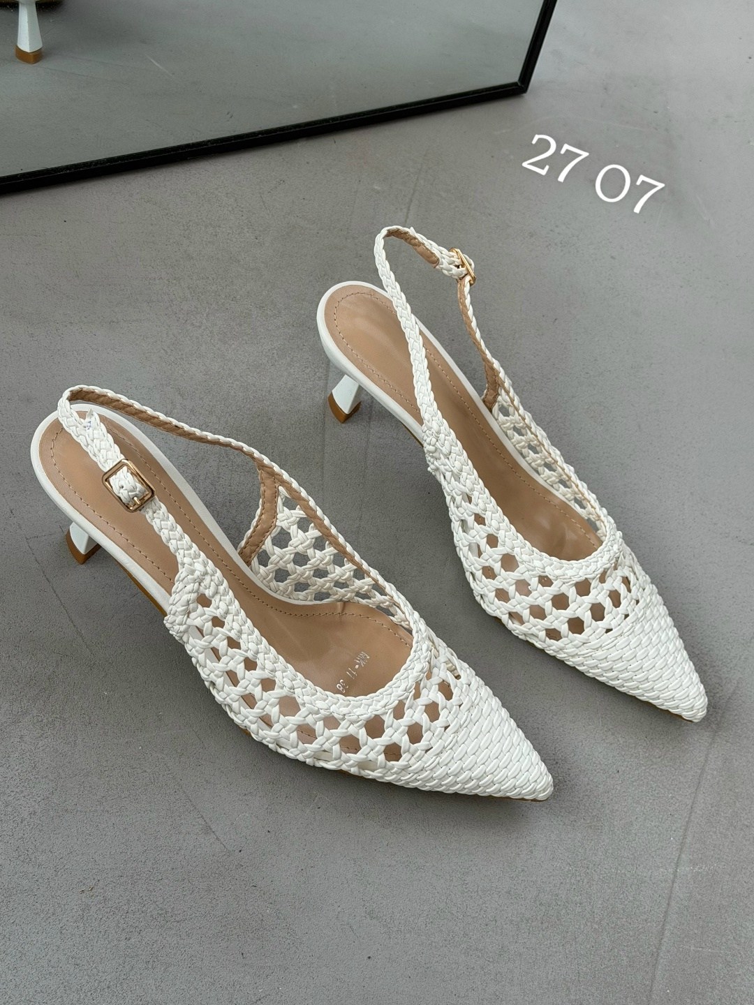 туфли женские,стильные туфли,босоножки женские,женские обуви,босоножки на шпильках