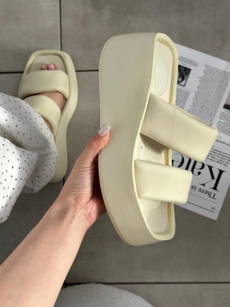 ,женские шлепанцы,шлепанцы на платформе,шлепанцы модные,шлепки на платформе