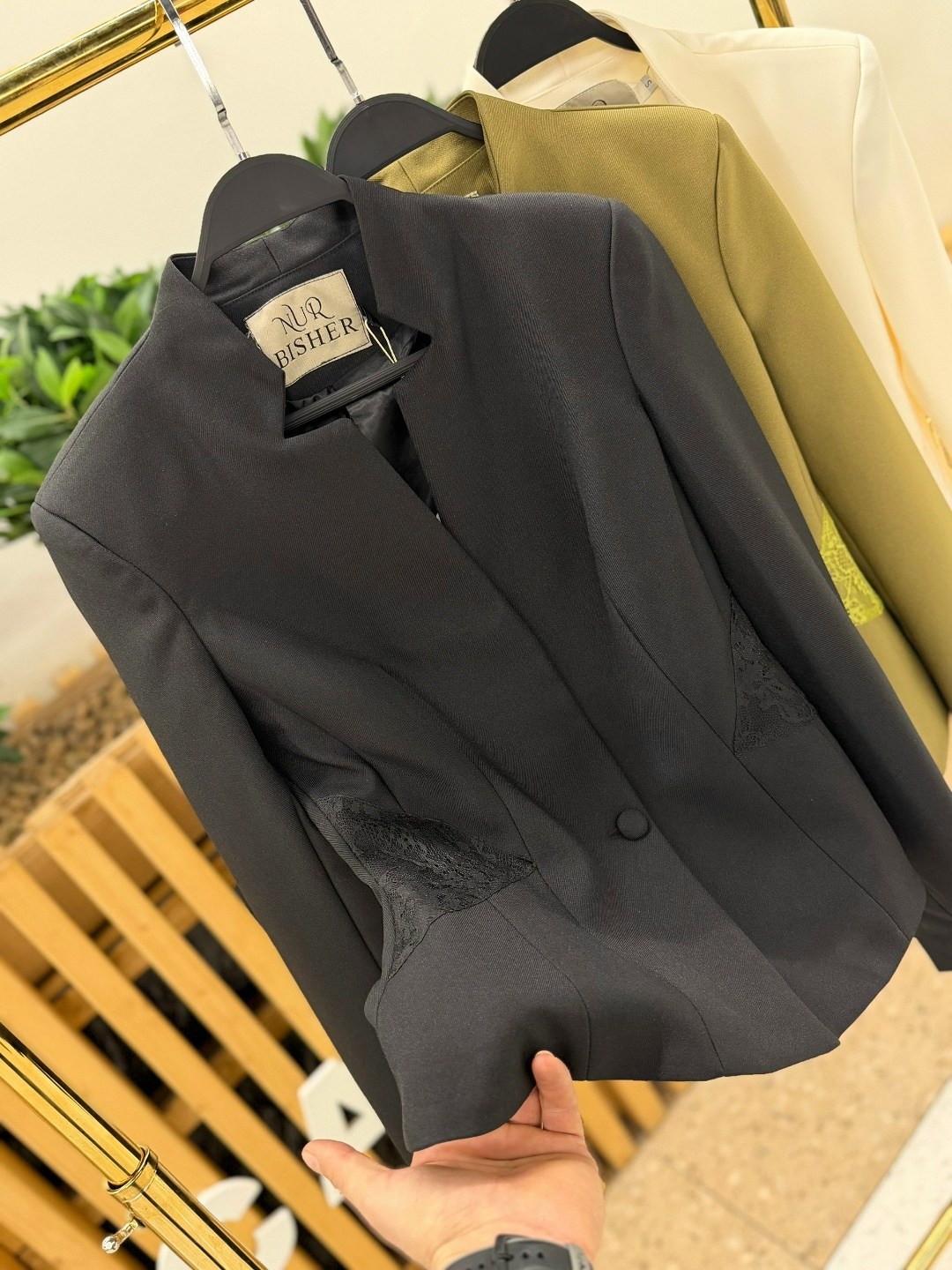 жакет с баской,женский пиджак,белый костюм,жакет,белый брючный костюм