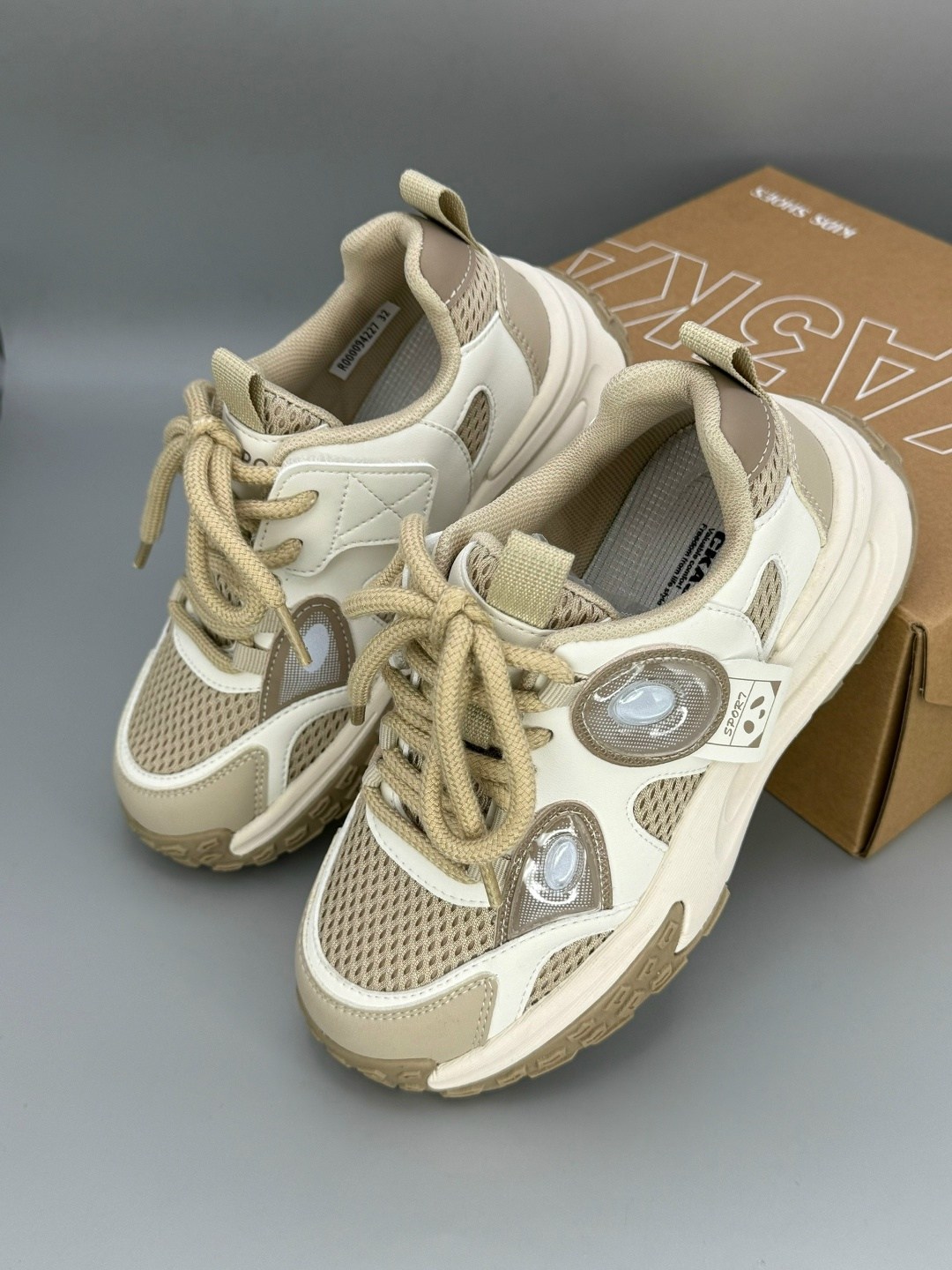 кроссовки женскиe,,кроссовки для женщин,кроссовки,бежевые кроссовки