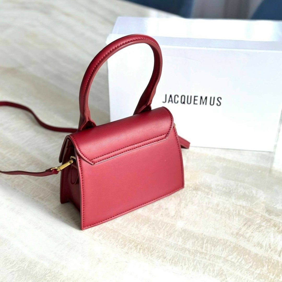 jacquemus сумка,женская сумка jacquemus,сумка jacquemus le chiquito,сумка,jacquemus сумка на плечо