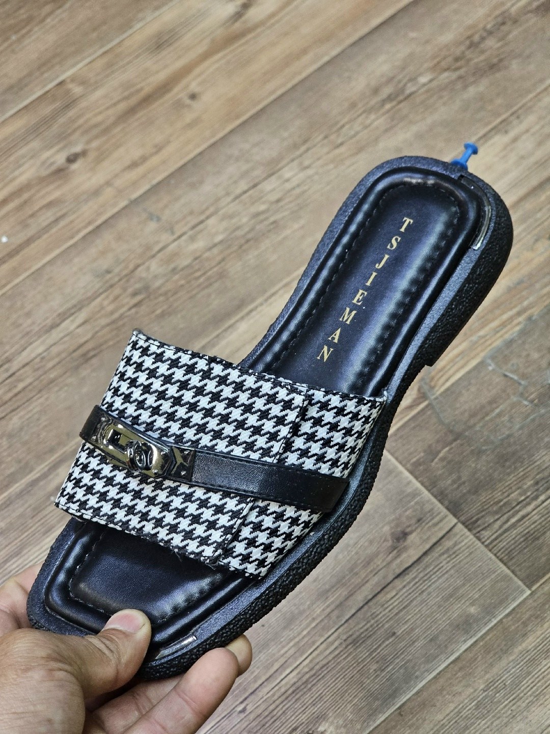 ,сабо женские,шлепанцы женские,эконика сабо женские,белые шлепанцы