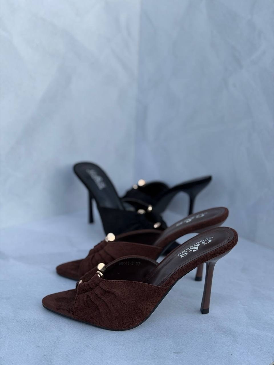 ,женская ,шлепанцы женские,сабо и мюли,замшевые туфли мюли зара