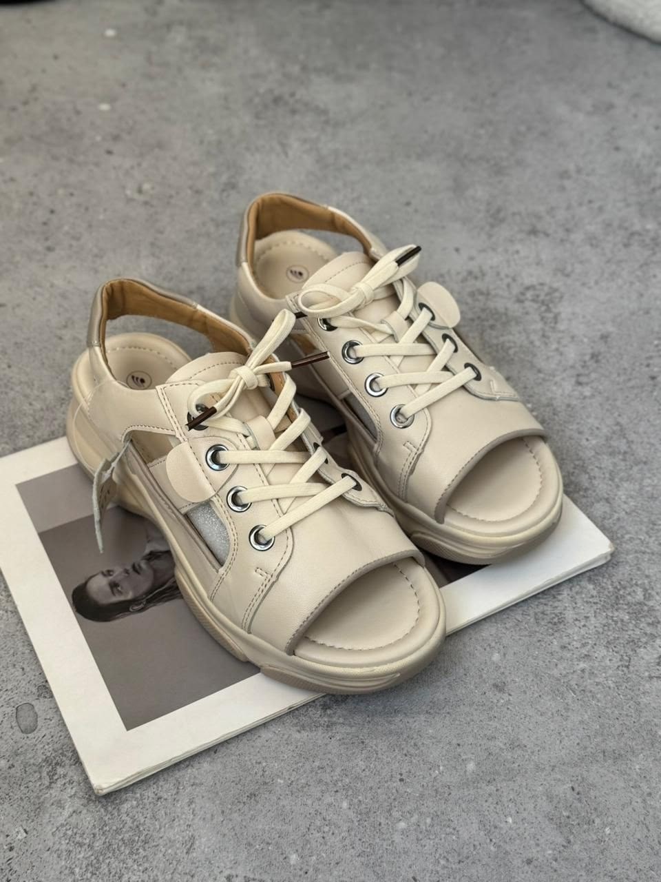 ,женские босоножки,модные босоножки,босоножки,босоножки бежевые