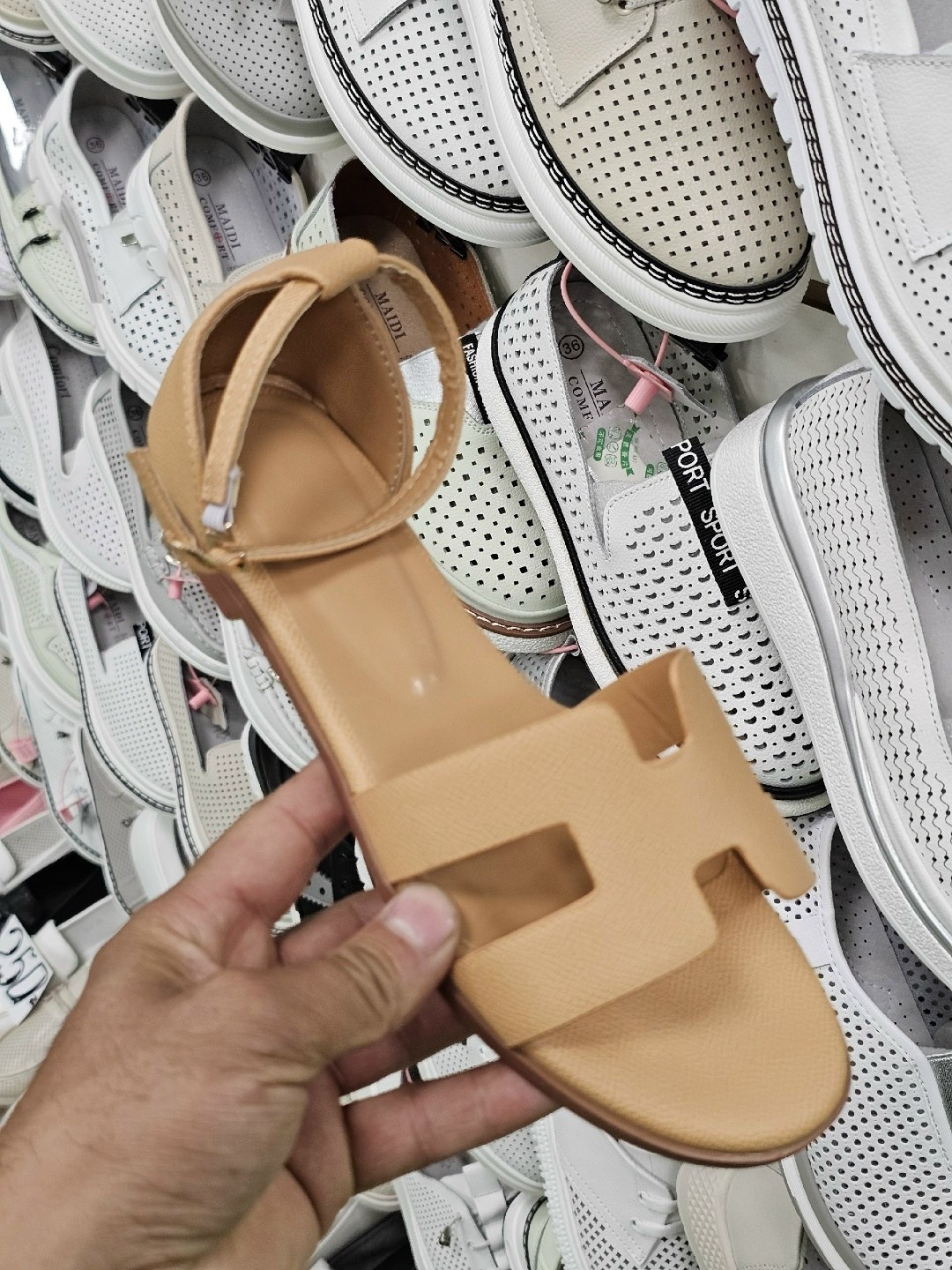 сандалеты хермес,сандалии hermes,босоножки hermes,сандали hermes,босоножки эрмес