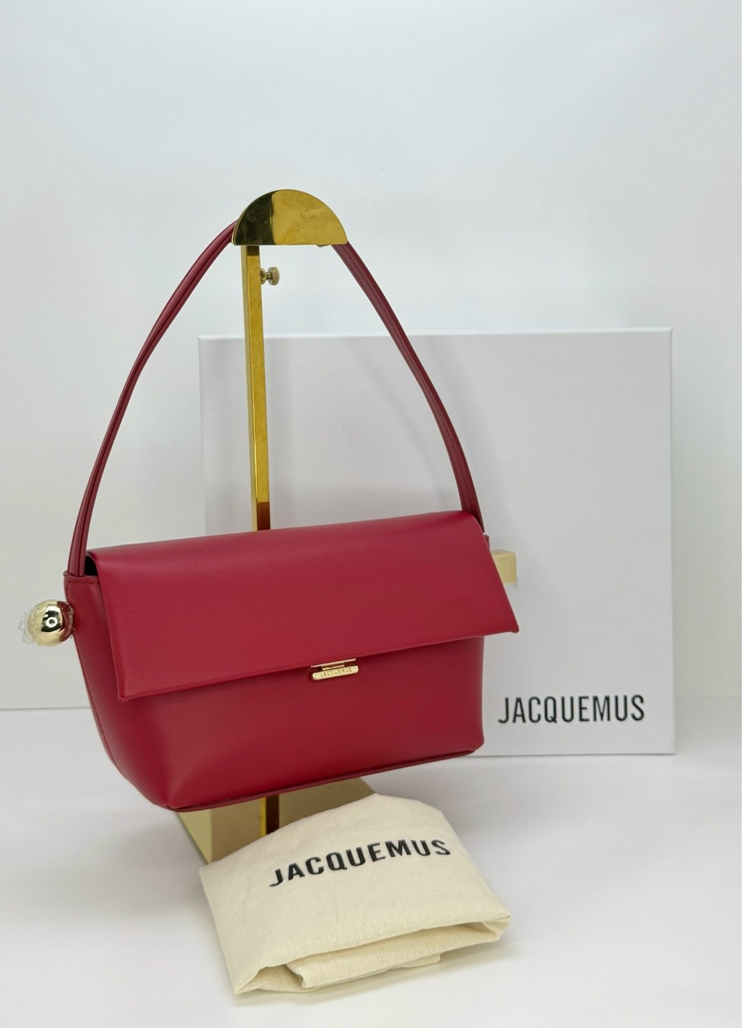 сумка jacquemus,jacquemus сумка на плечо хобо,jacquemus сумка на плечо,сумка женская jacquemus,сумка jacquemus черная