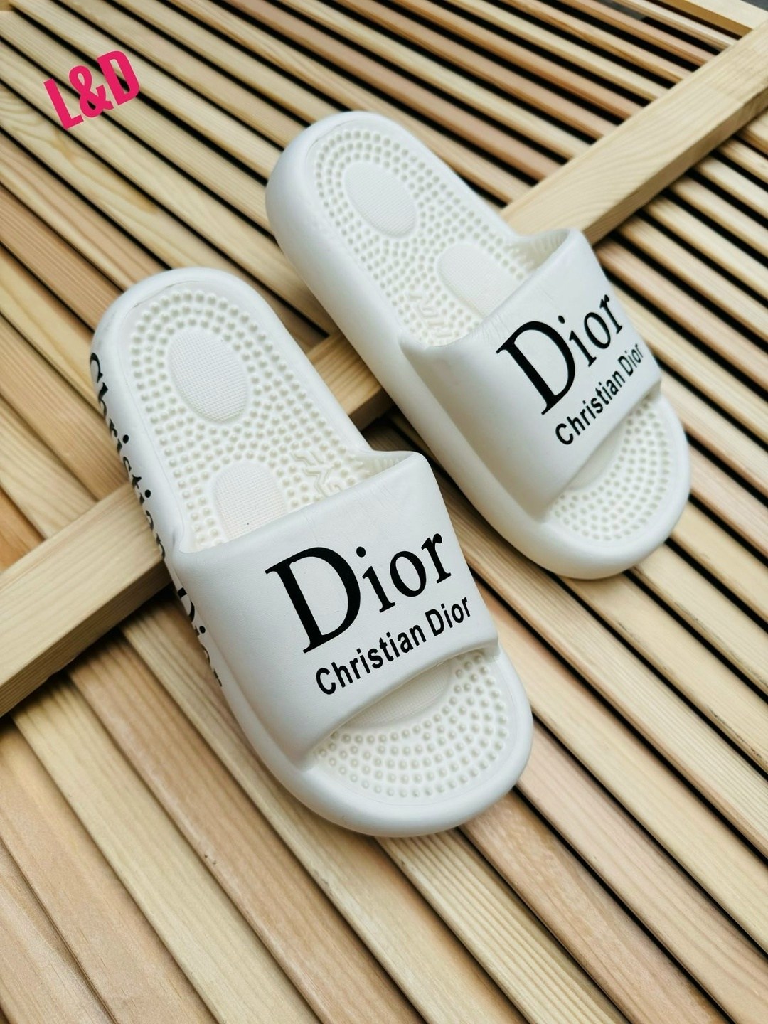 christian dior шлепанцы коллекция 2026,шлепанцы christian dior,шлепанцы кристиан диор,тапочки dior,шлепки диор