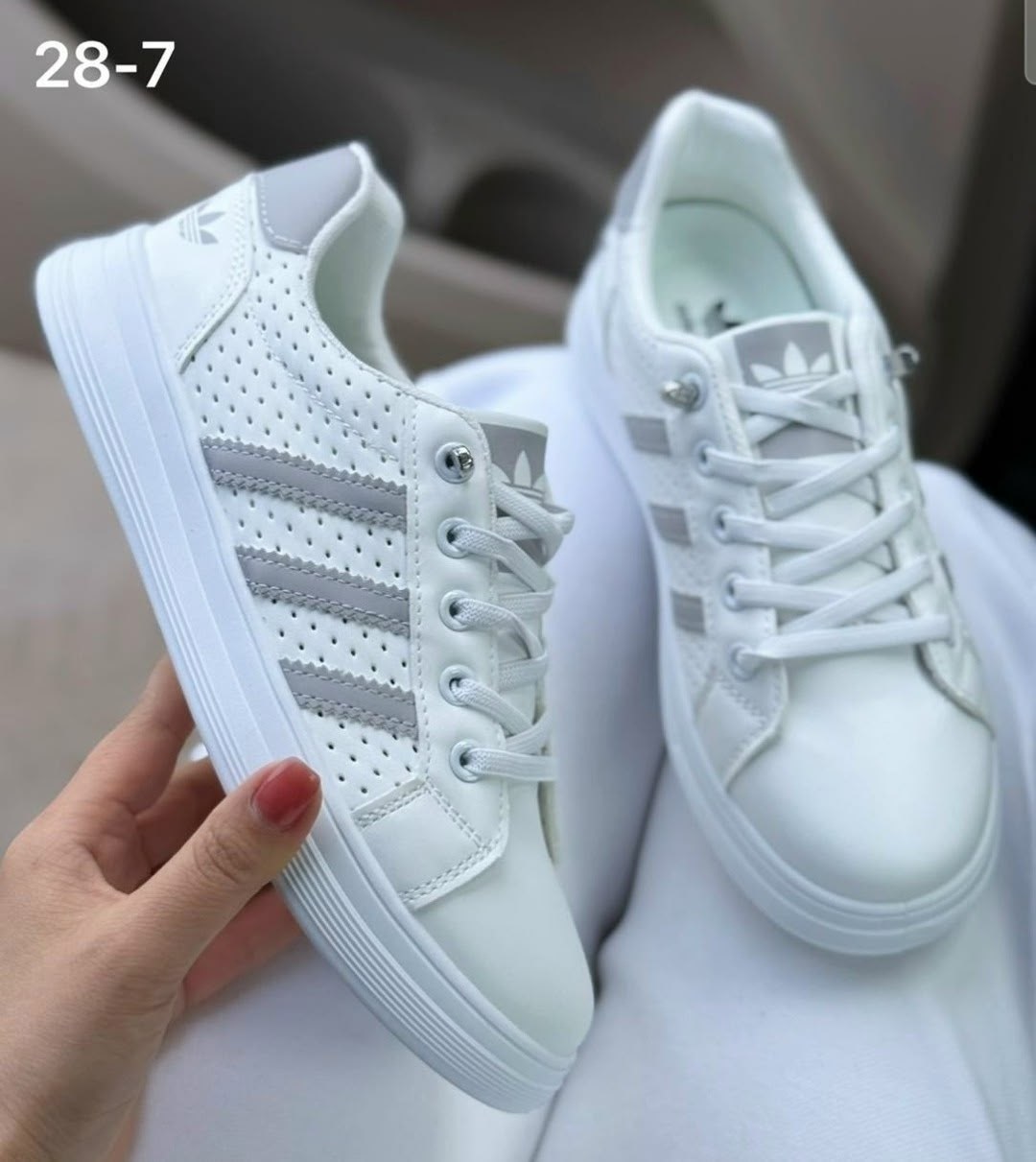 ,кроссовки женскиe,женские кроссовки adidas,кроссовки адидас женские золотые,кросовки женские