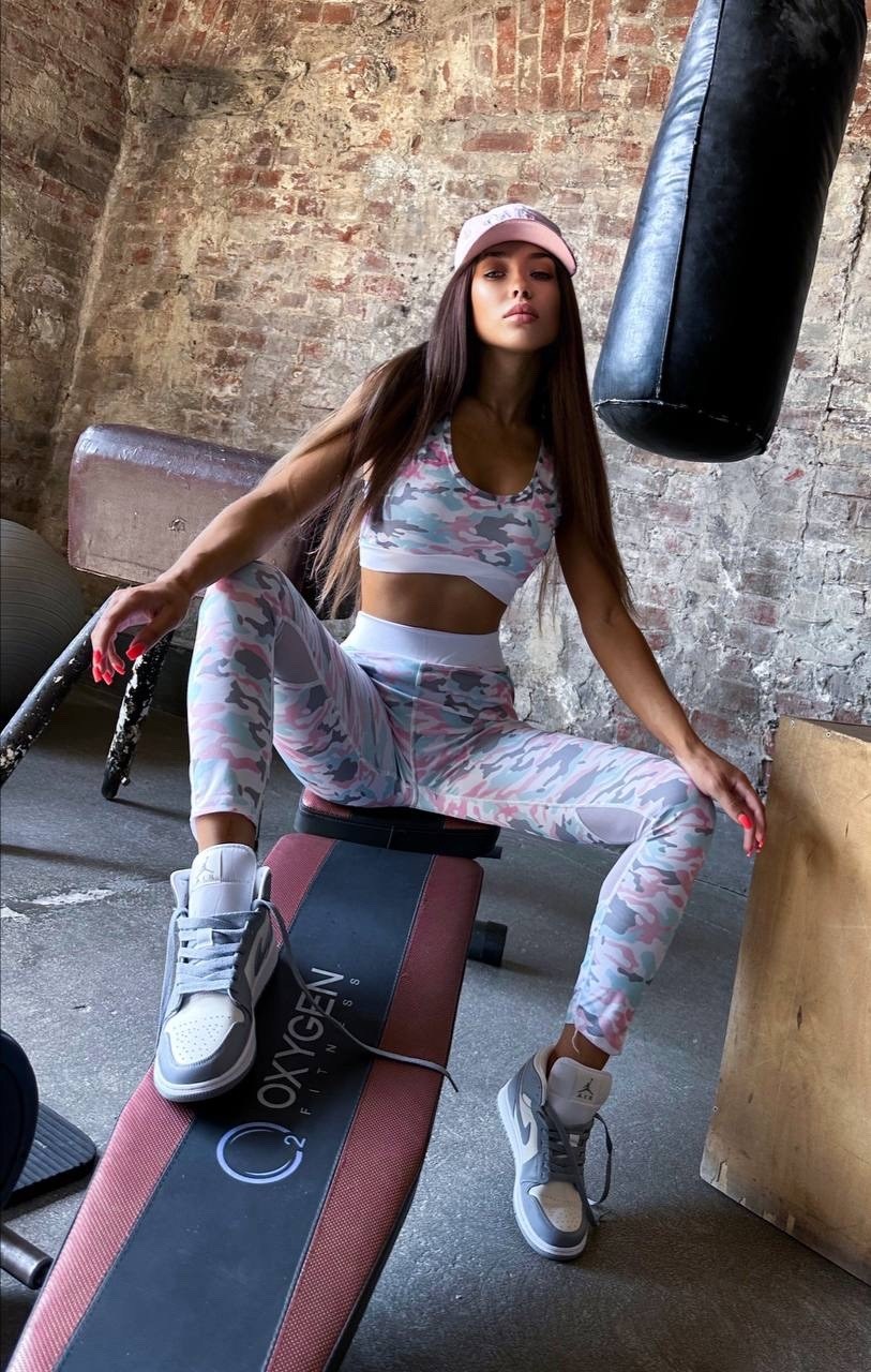 костюм для фитнеса,леггинсы спортивные,спортивные костюмы,одежда для фитнеса,костюмчик