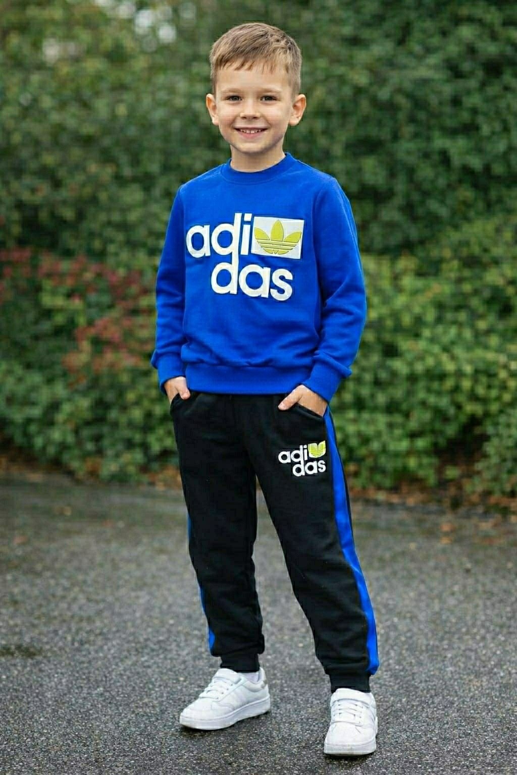 детский спортивный костюм adidas,костюм спортивный для мальчика адидас 1,костюм адидас ориджинал,спортивный костюм 90 голубой адидас,cпортивный костюм для мальчика