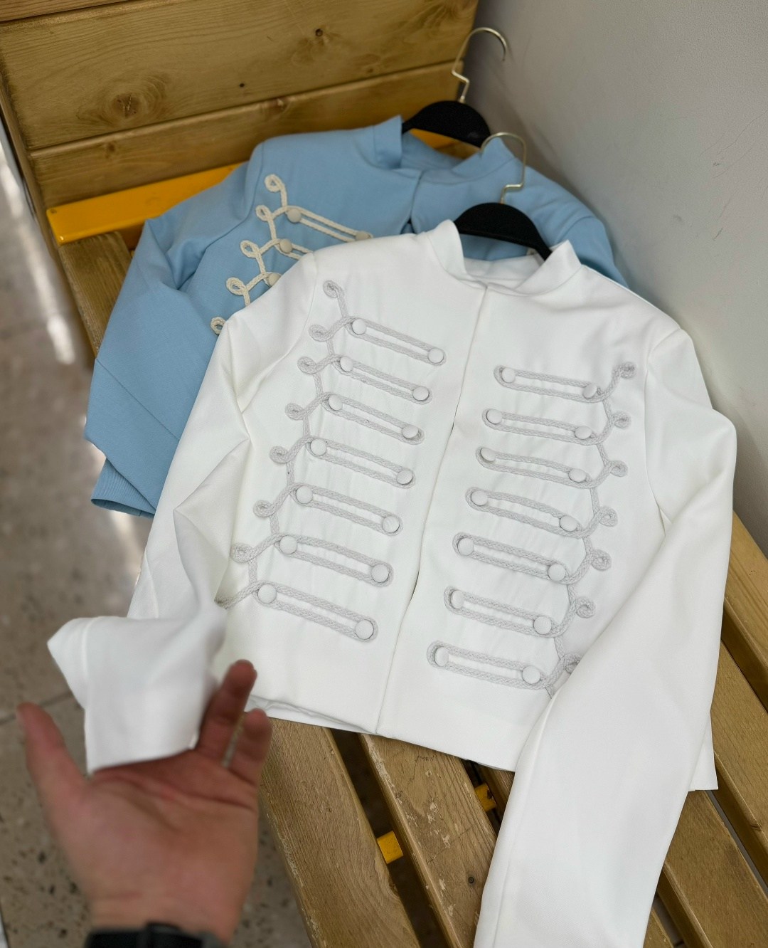 повседневная куртка,жакет в гусарском стиле,пальто куртка,женская куртка,гусарский жакет женский