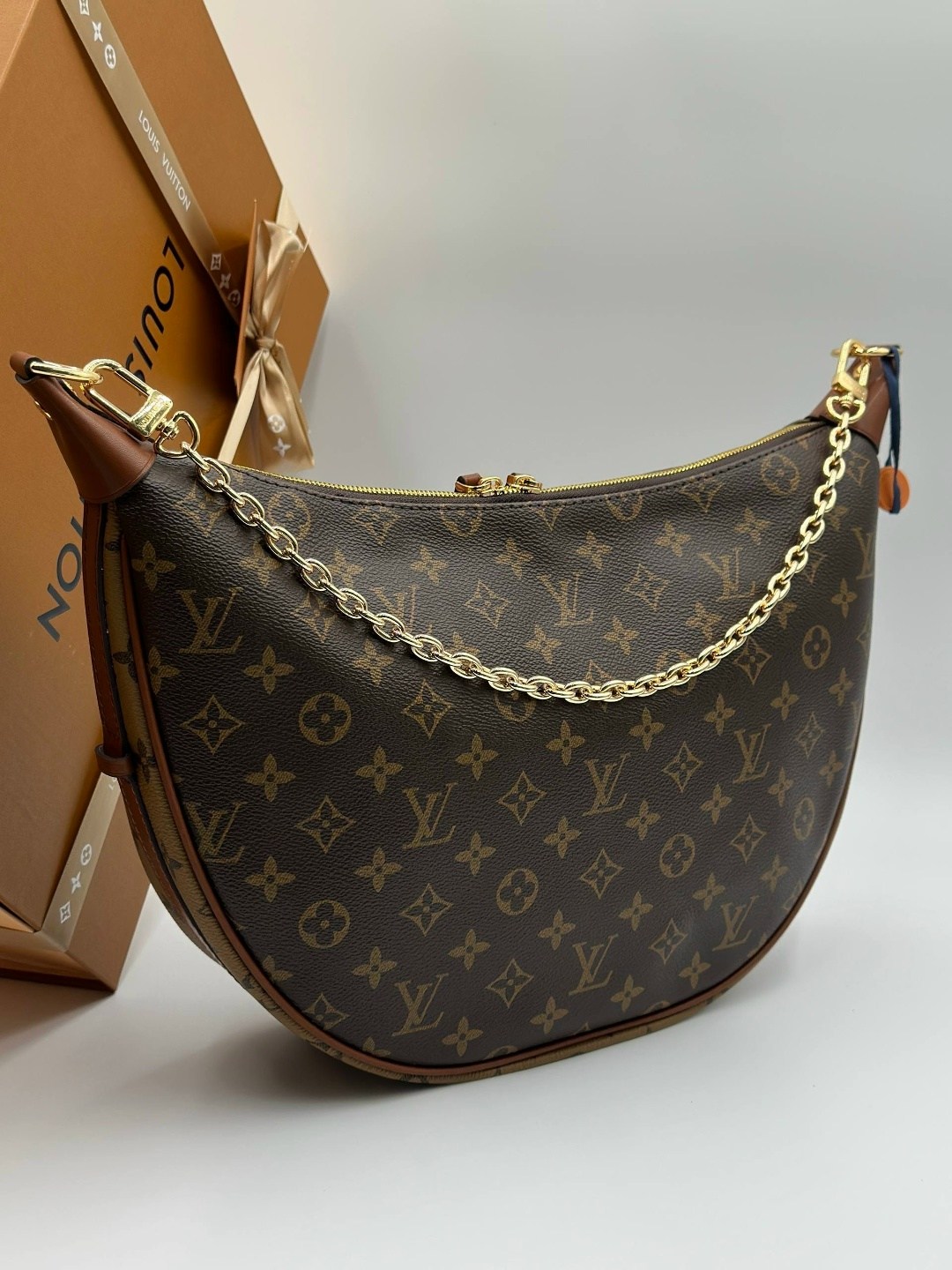сумка louis vuitton женская,louis vuitton сумка на плечо,cумка louis vuitton,сумки луи виттон,сумка через плечо с монограммой louis vuitton carryall