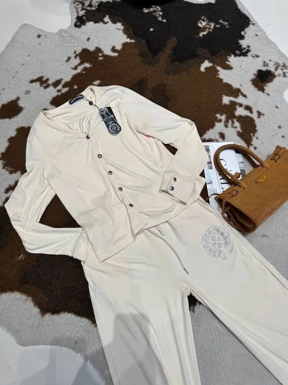 стильные костюмы,женский костюм,спортивные костюмы женские,костюм двойка,костюм белый