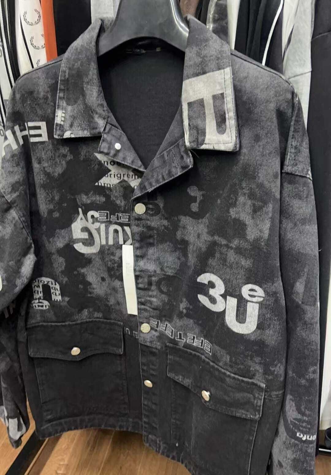 мужская джинсовая куртка,джинсовая куртка,джинсовая куртка с принтом,куртка повседневная,мужская джинсовая куртка zozowang