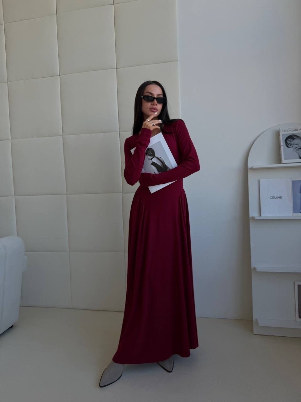 платье с разрезом,платье длинное с разрезом neohit,бордовое платье,длинное платье с разрезом,длинное платье