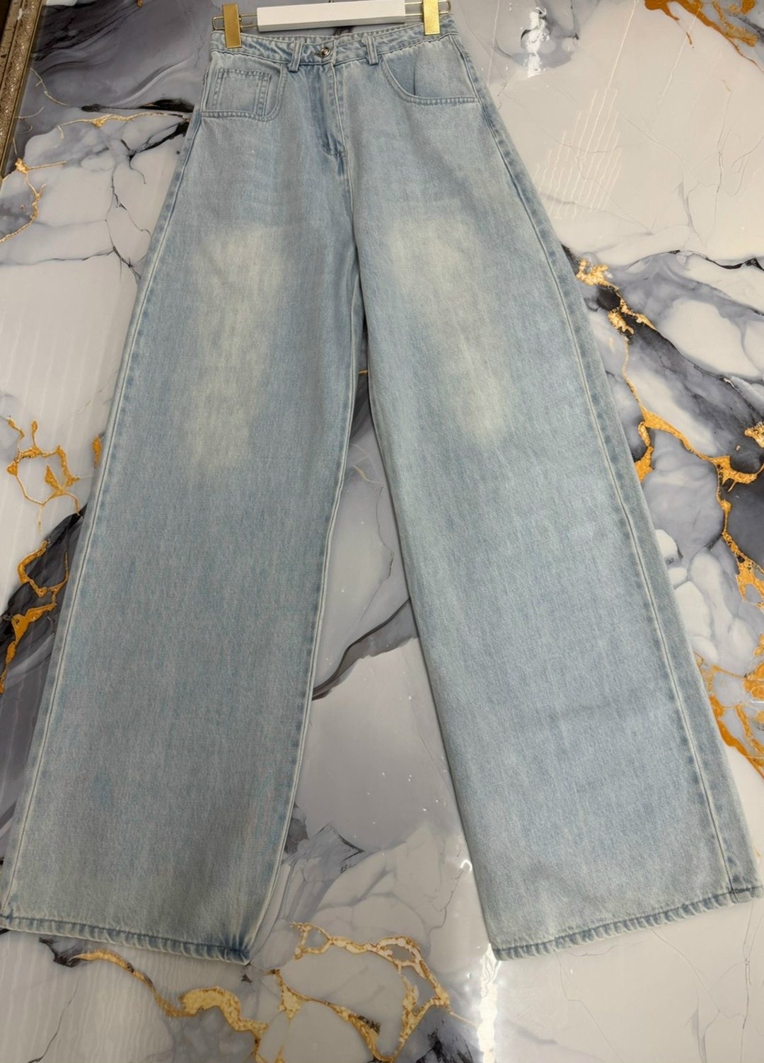 женские джинсы,модные джинсы,джинсы chanel,джинсы шанель,широкие джинсы