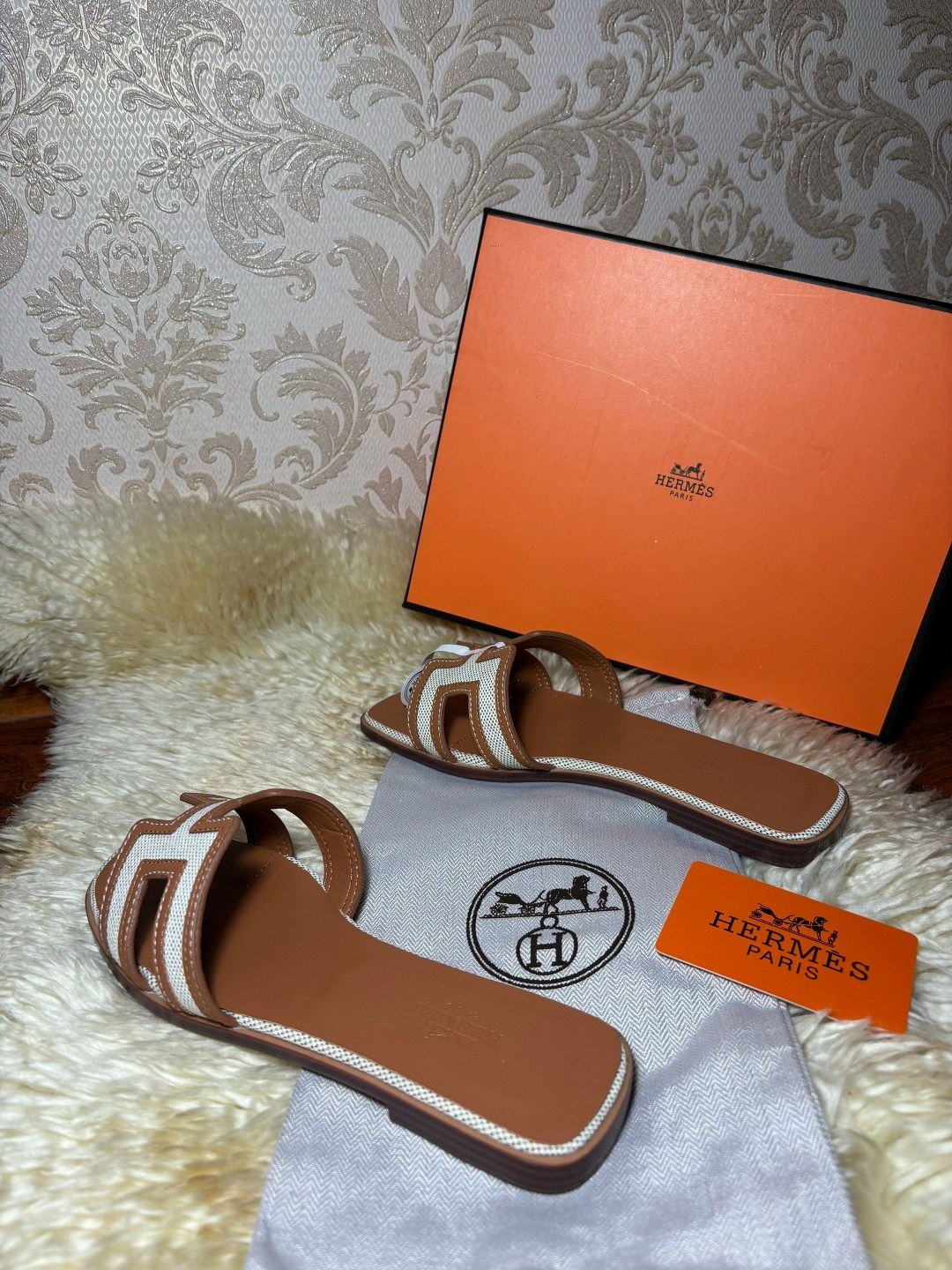 шлепки хермес оран оригинал,шлепанцы hermes,тапочки hermes,шлепанцы эрмес,шлепки хермес оран