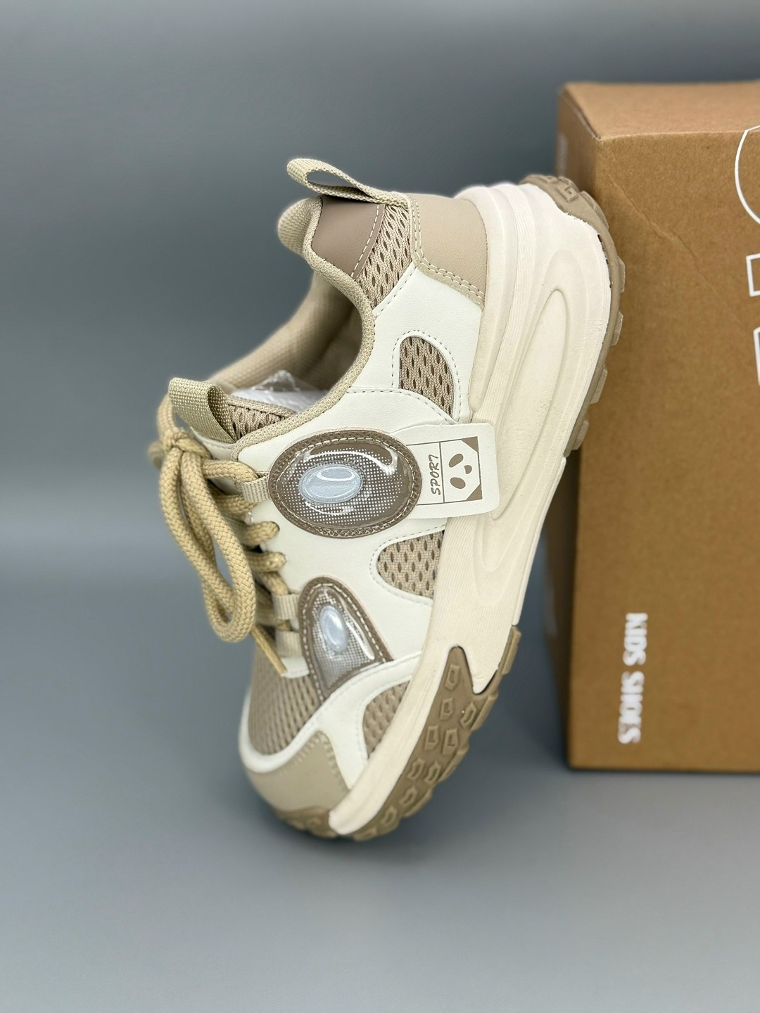 кроссовки женскиe,,кроссовки для женщин,кроссовки,бежевые кроссовки