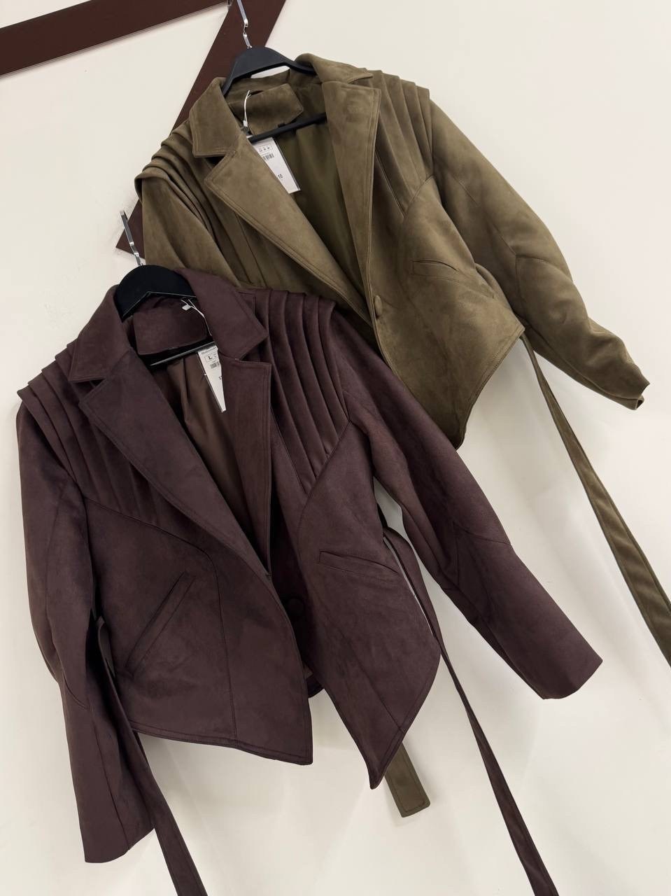 замшевая куртка,куртка женская,куртка женская замшевая,укороченный жакет из замши,косуха замшевая