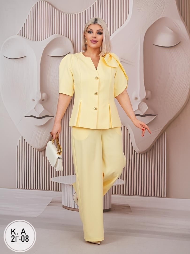 брючный костюм,брючные костюмы женские,лимонный костюм женский брючный,жёлтый костюм женский брючный,женский брючный костюм двойка