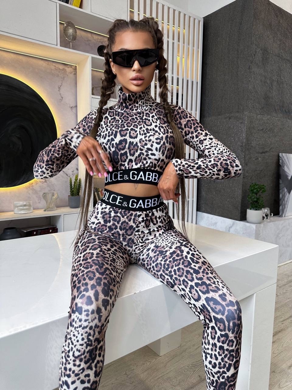 костюм для фитнеса,спортивные топы,одежда для спорта,спортивные костюм,лосины для фитнеса