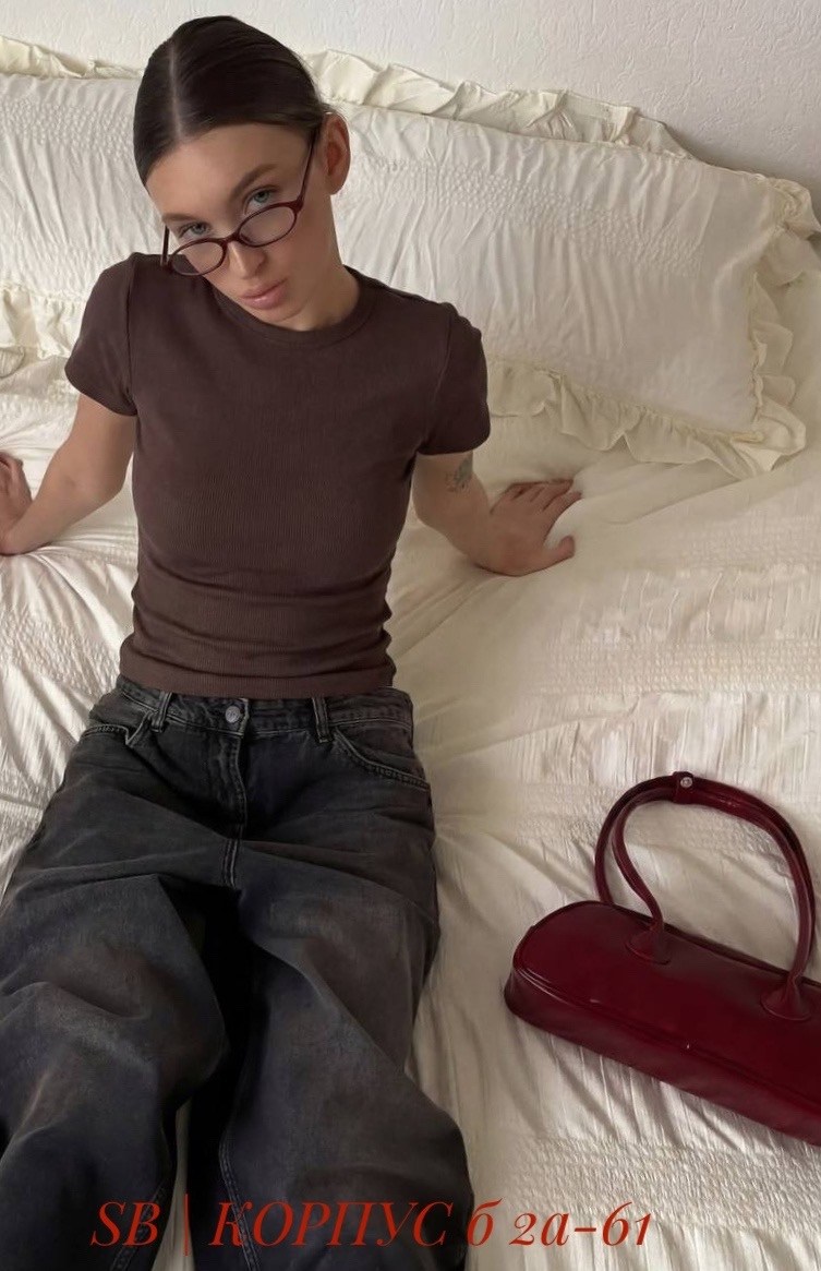 футболки женская,облегающая футболка,облегающая футболка женская,базовая женская футболка,женские топы