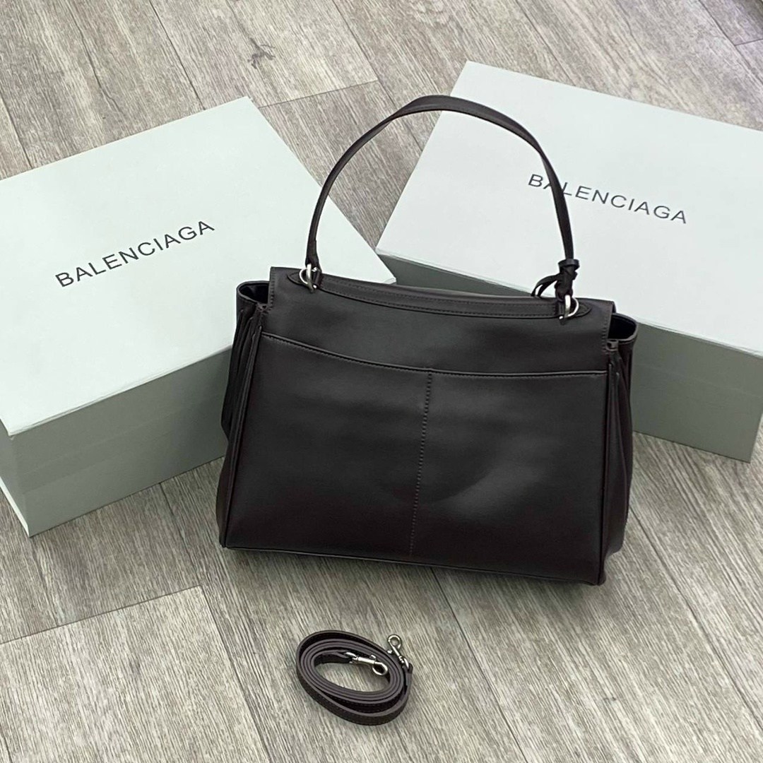 сумка balenciaga натуральная кожа 35-24 см,сумка balenciaga,сумка balenciaga женская,сумка баленсиага,сумка balenciaga rodeo