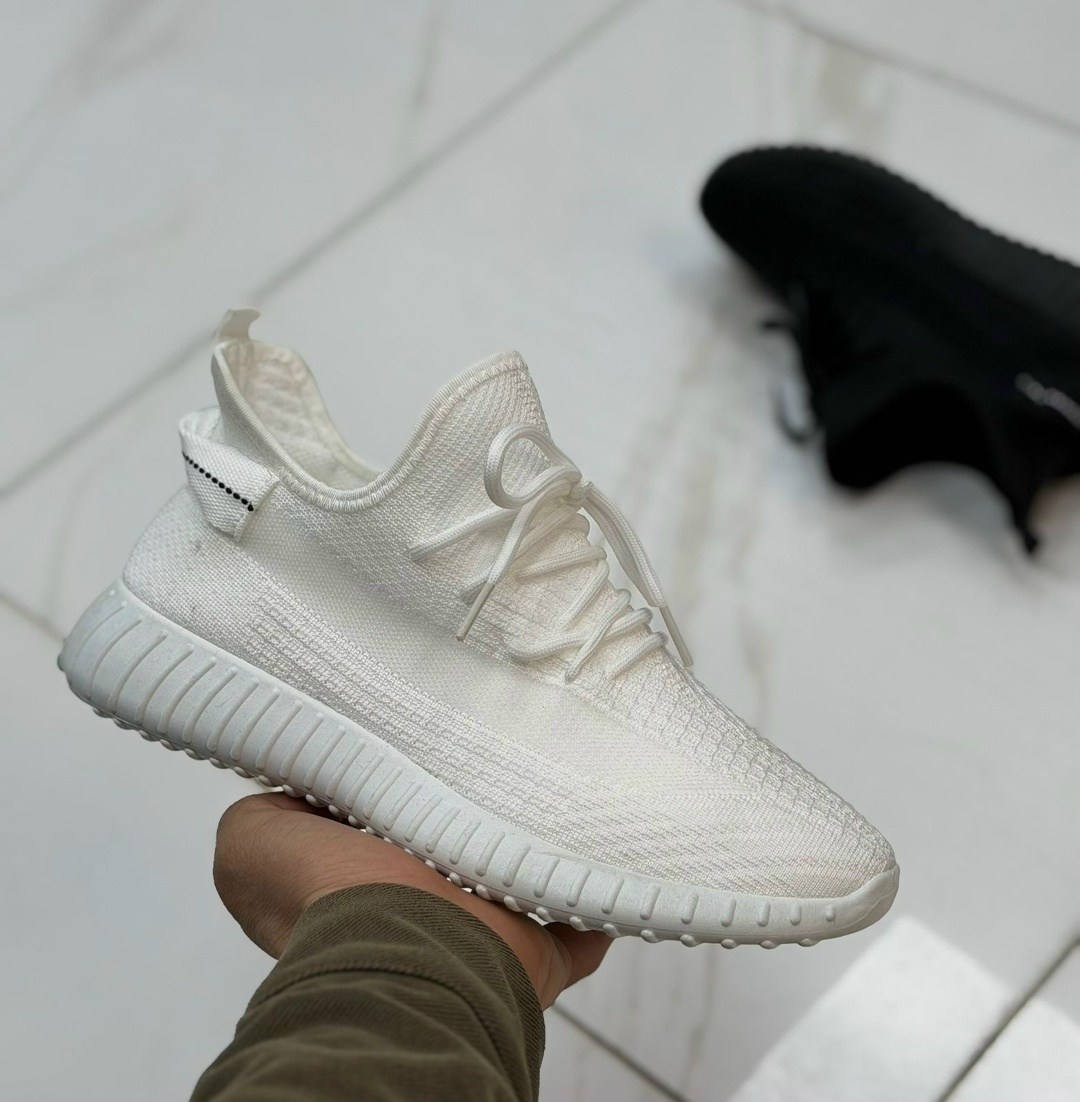 adidas yeezy boost 350 white,adidas yeezy boost 350 cream white,кроссовки adidas yeezy boost,кроссовки adidas yeezy boost 350,кроссовки