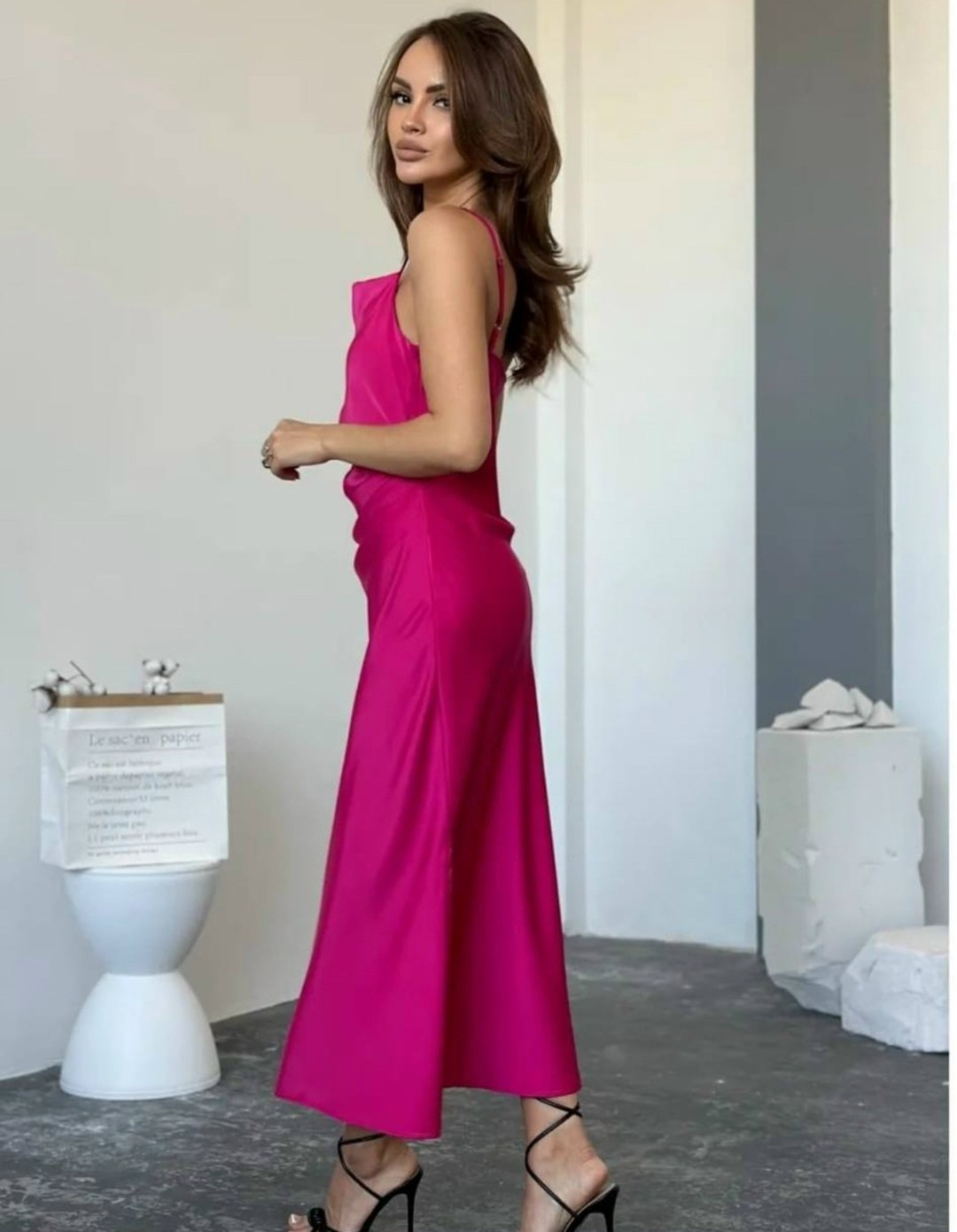 шелковое платье комбинация,платье комбинация фуксия,атласное платье,платье комбинация атласное миди,платье-комбинация