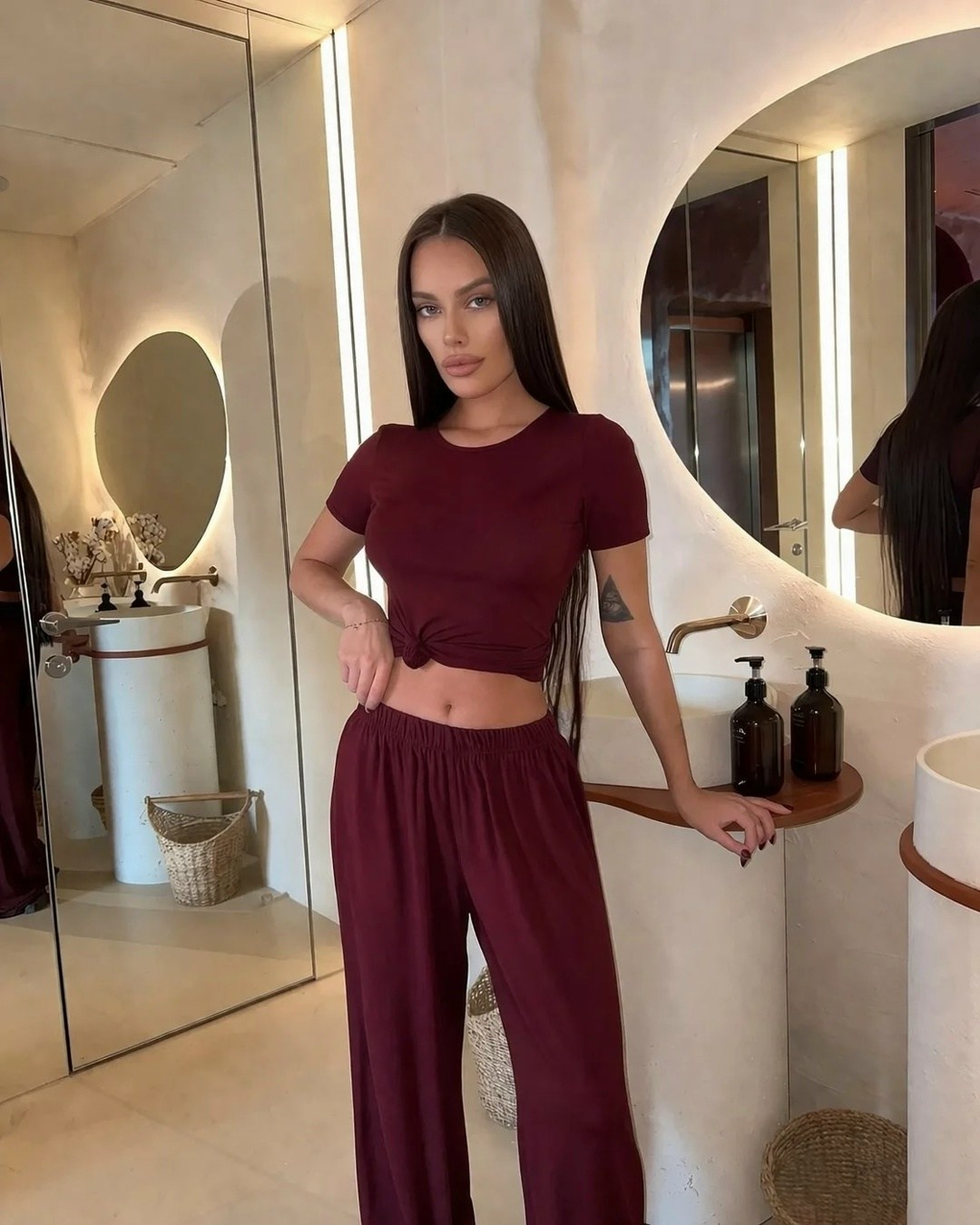 костюм с брюками палаццо,костюм с кроп топом,брюки палаццо,костюм с брюками и топом,брюки спортивные штаны палаццо romano